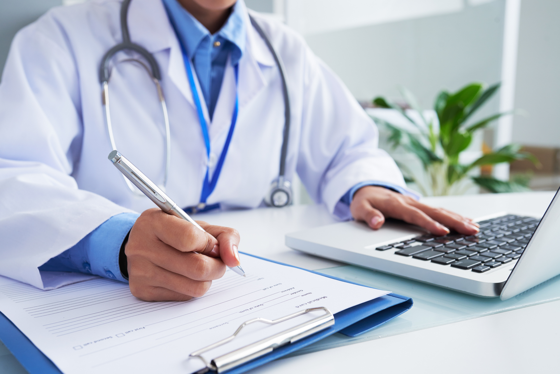 Até o fim de 2023, o governo federal planeja ter 28 mil profissionais no Mais Médicos atendendo em todo o país.
