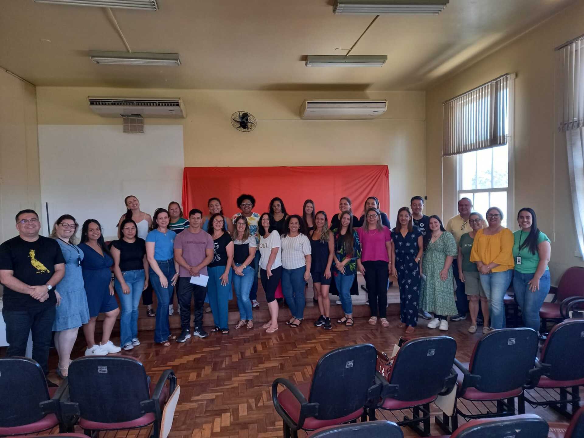 41 professores foram empossados