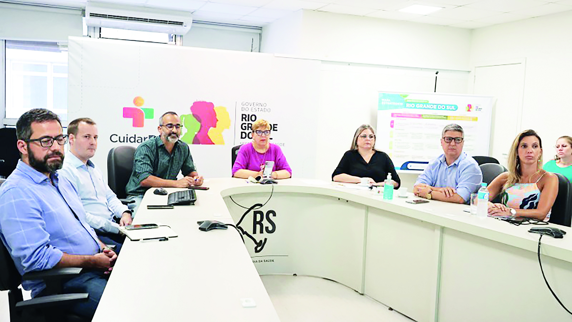A reunião reuniu gestores das cidades do Estado de forma online.