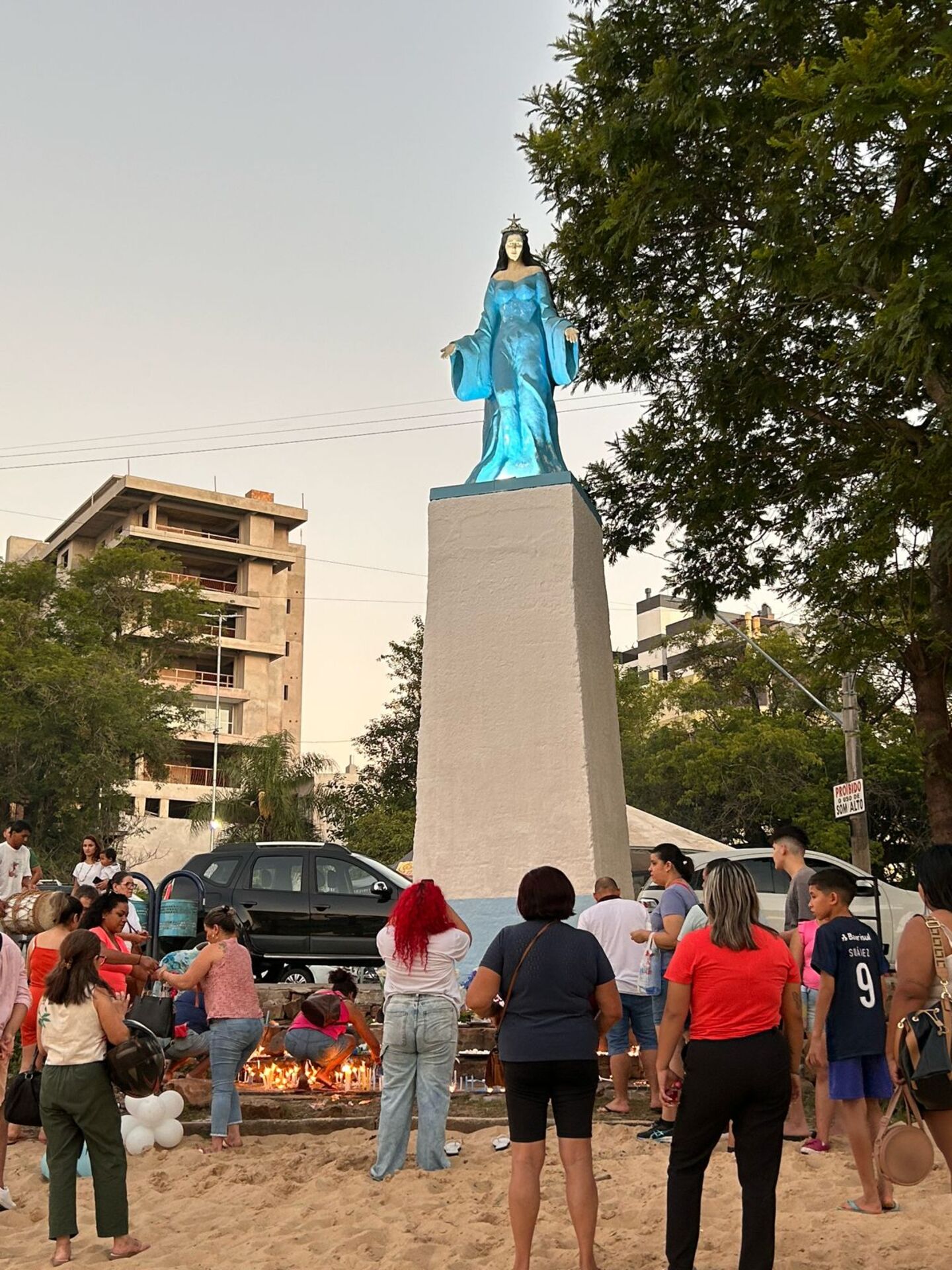 Fiéis prestaram homenagens para a Rainha das Águas.