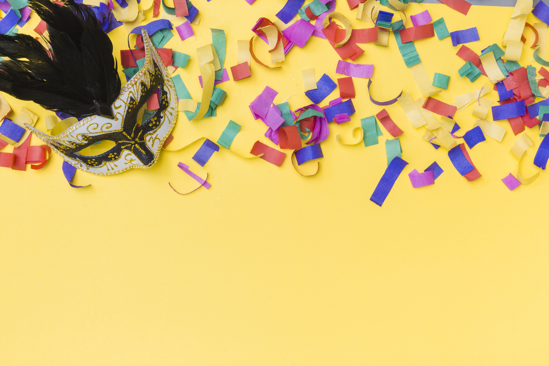 O período de carnaval (12 e 13 de fevereiro) é considerado ponto facultativo