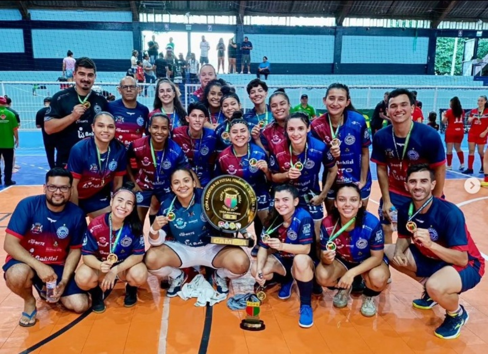 Bastou duas partidas para as gurias se consagrarem campeãs
