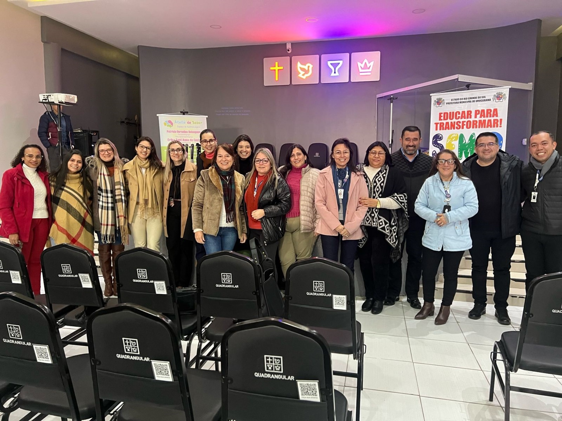 81 – O evento contou com cerca de 150 profissionais.