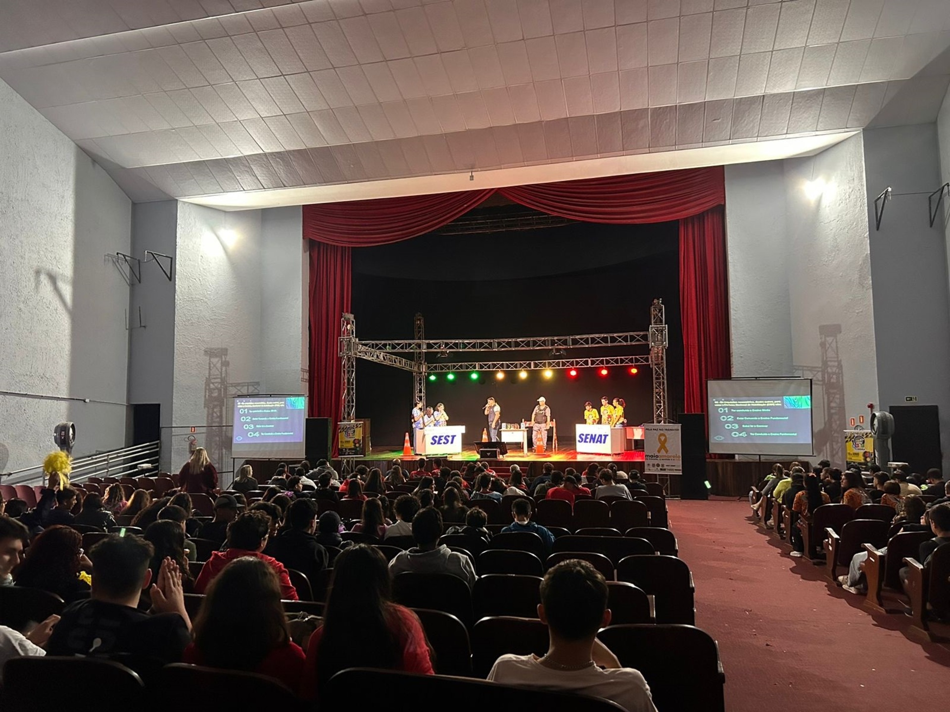 - A competição movimentou os estudantes.