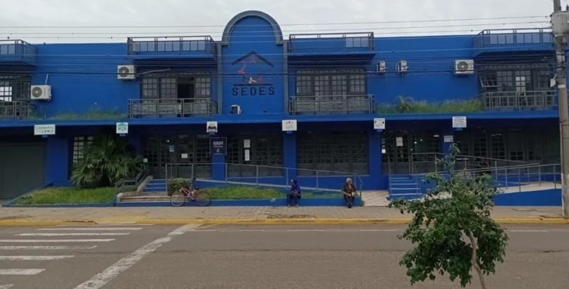 - Com a aprovação, o município fica autorizado a contratar até seis assistentes sociais