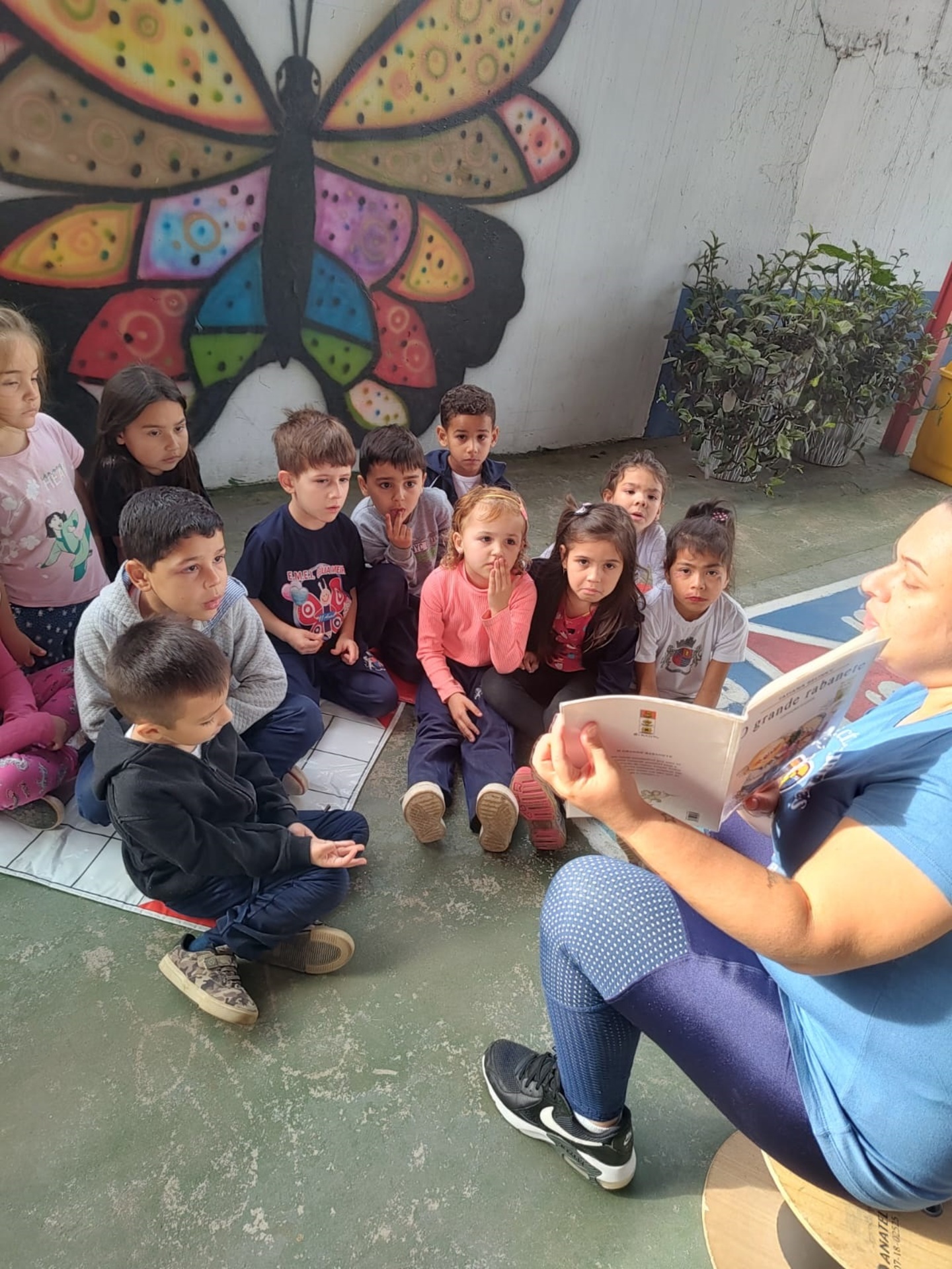 O educandário atende cerca de 600 alunos