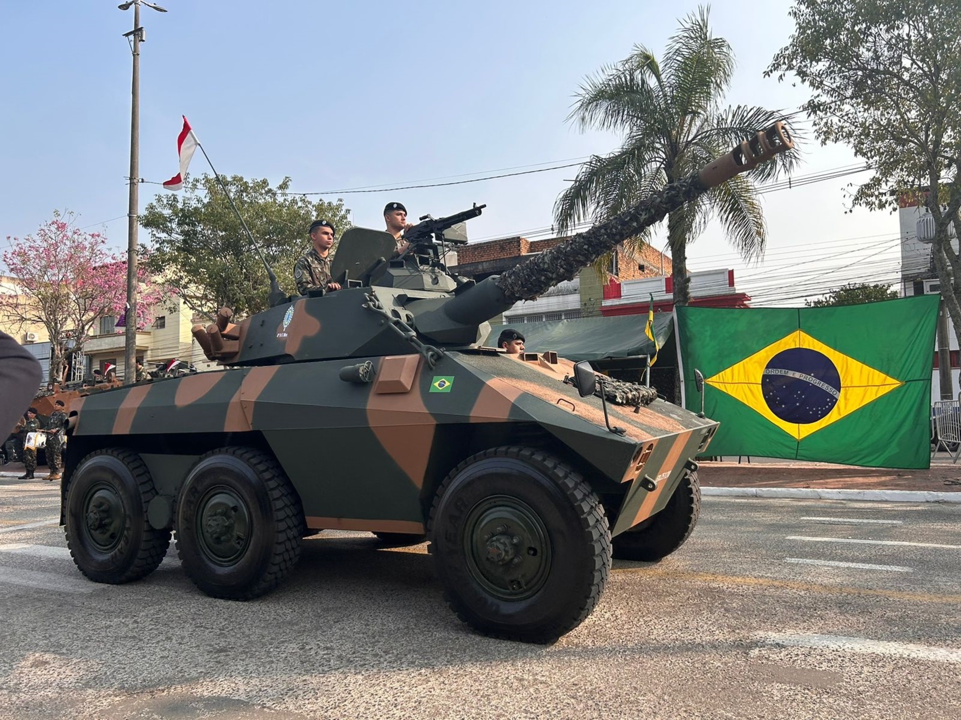 O evento iniciou às 9h