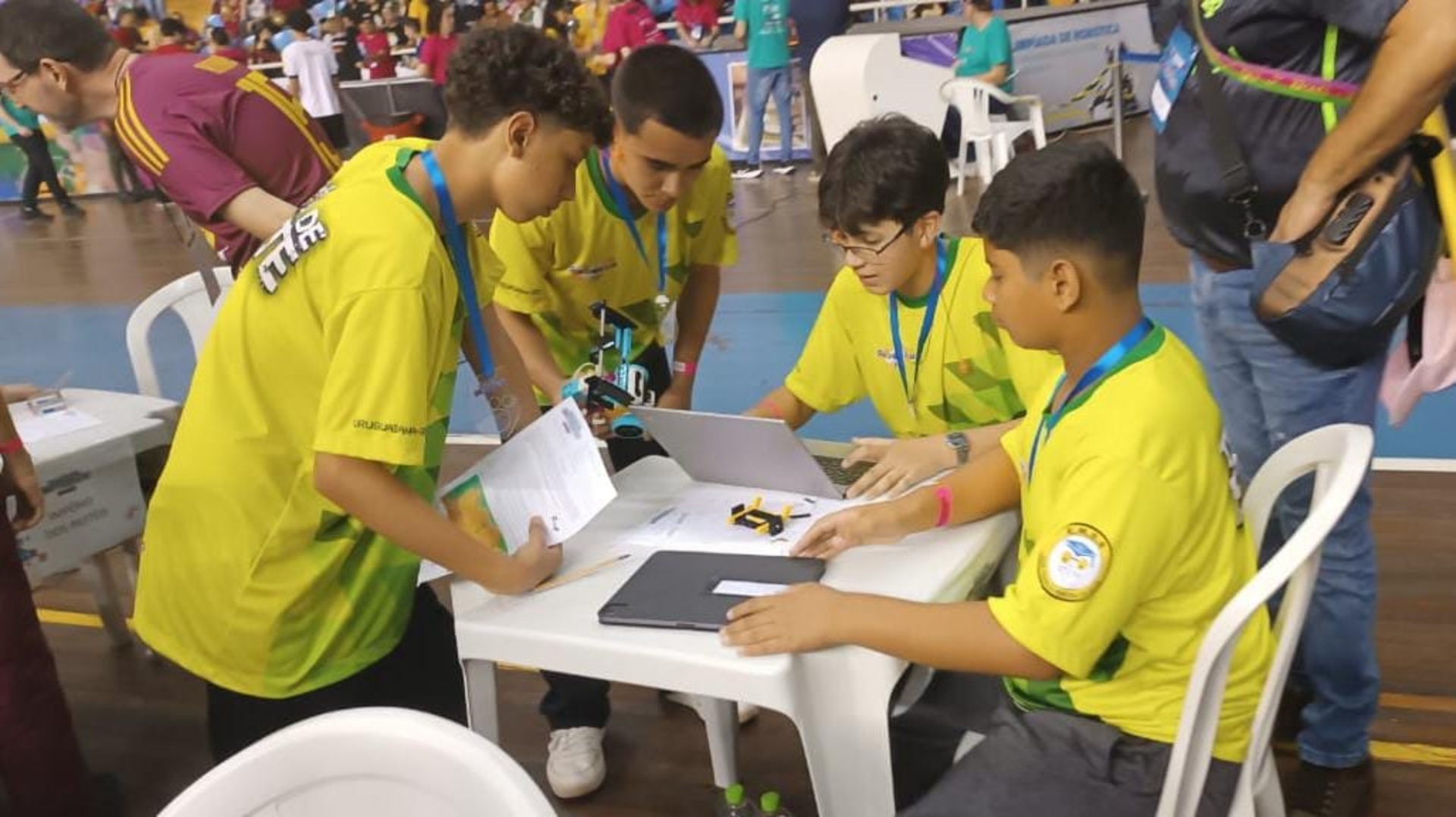 Os alunos vencedores são da escola José Francisco.