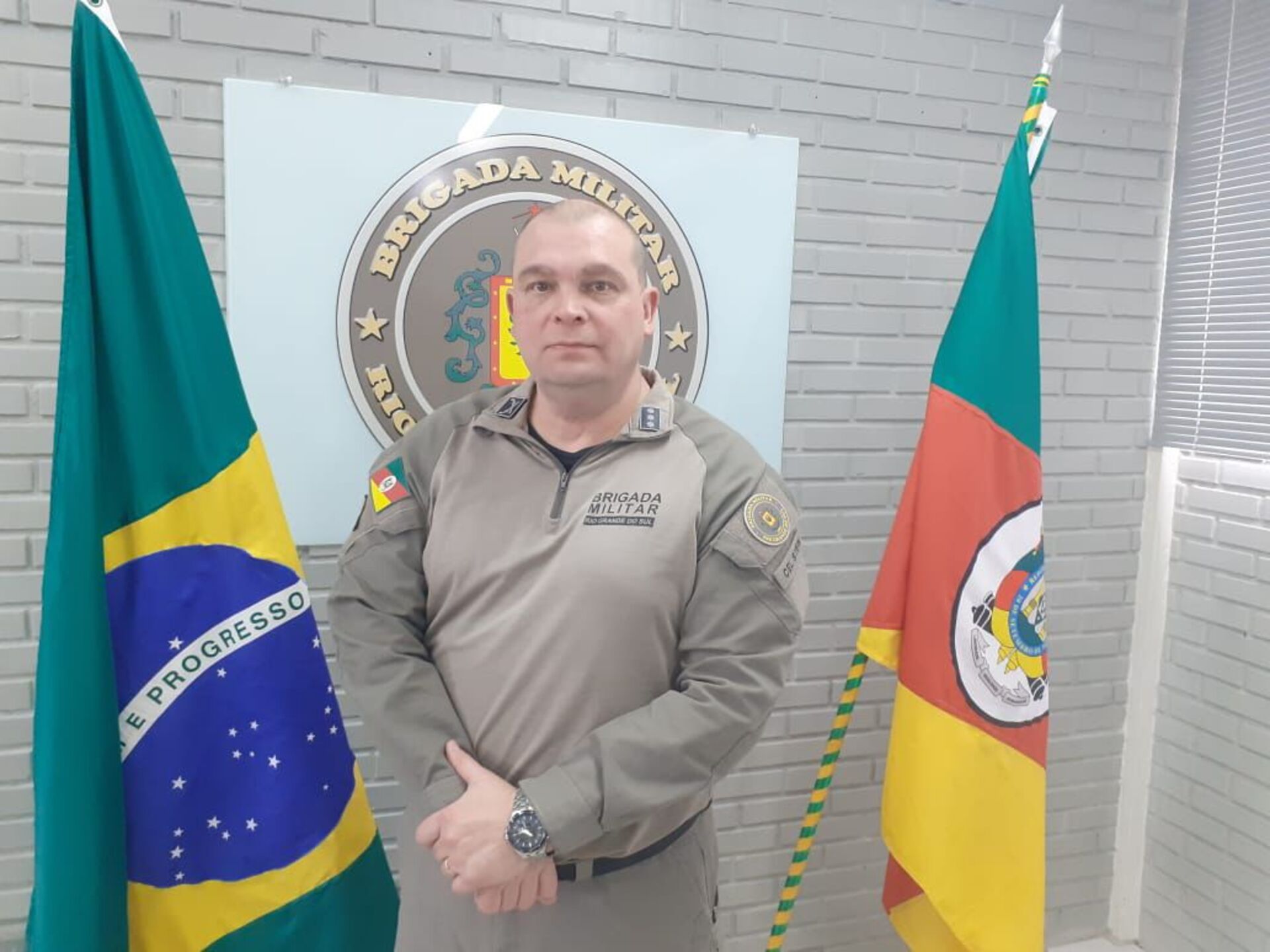 Na Brigada Militar desde 1993, o Tenente Coronel André Luiz Stein também atuou no 3º BPM (Novo Hamburgo), no 25º BPM (São Leopoldo), no 18º BPM (Viamão) e no 2º BPAF (São Borja e Itaqui)