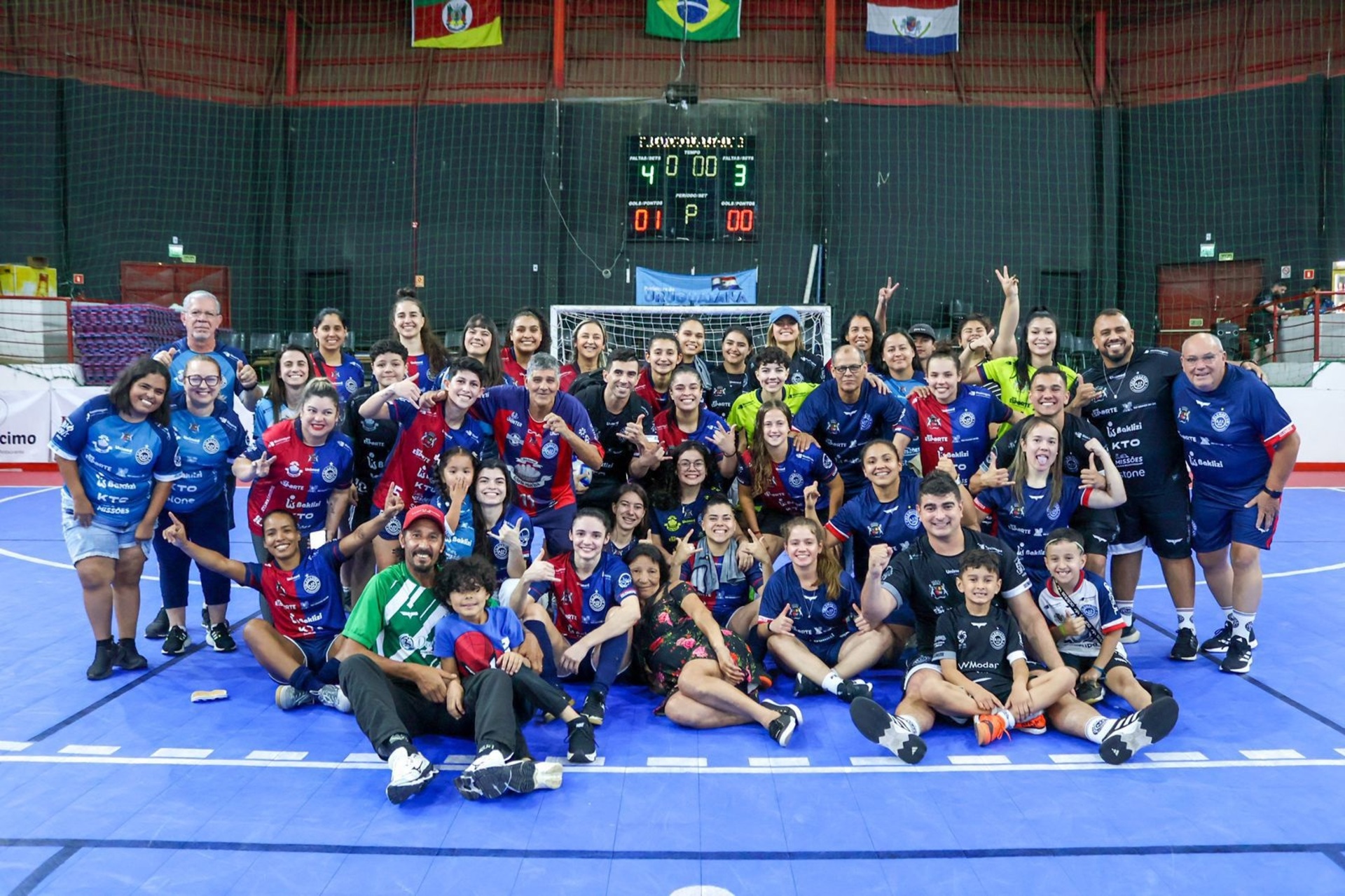 O primeiro confronto da final será realizado no ginásio Schmittão