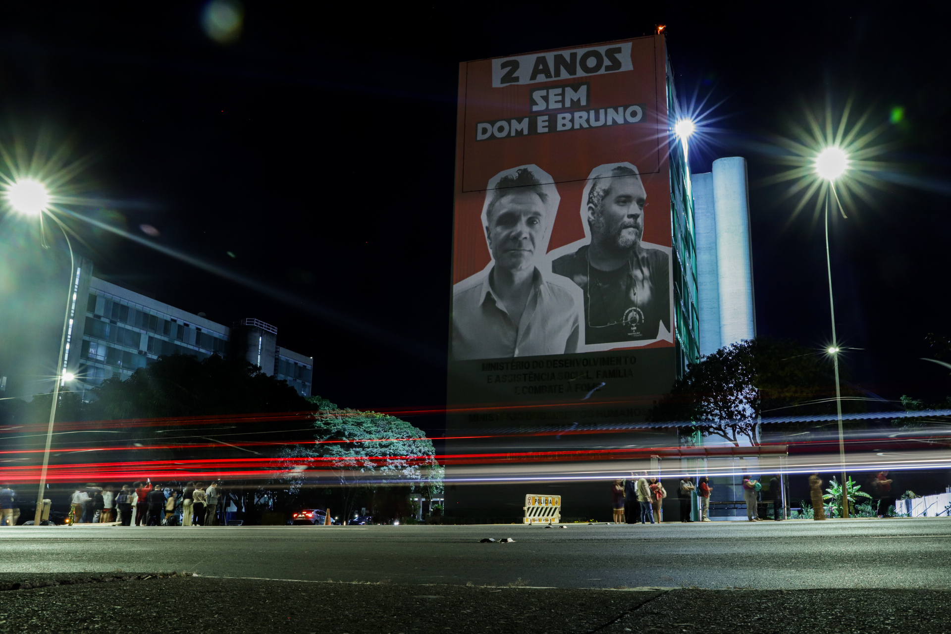 Imagens foram projetadas na parede do ministério dos Direitos Humanos em junho deste ano para marcar os dois anos sem Bruno Pereira e Dom Phillips.