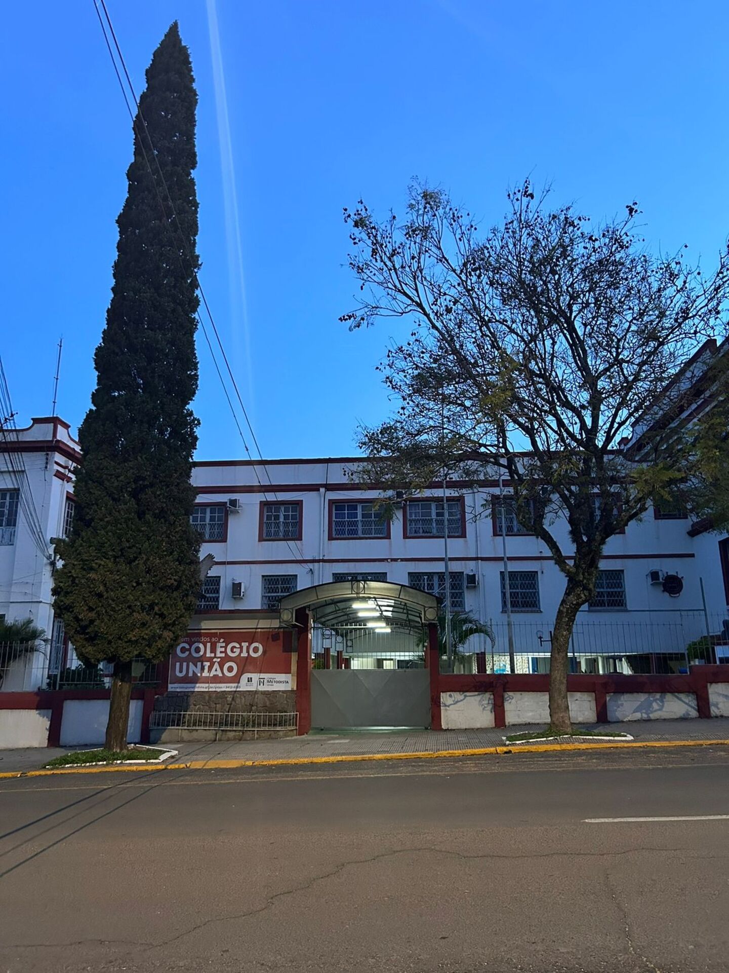O Colégio União deve funcionar por, no mínimo, dez anos