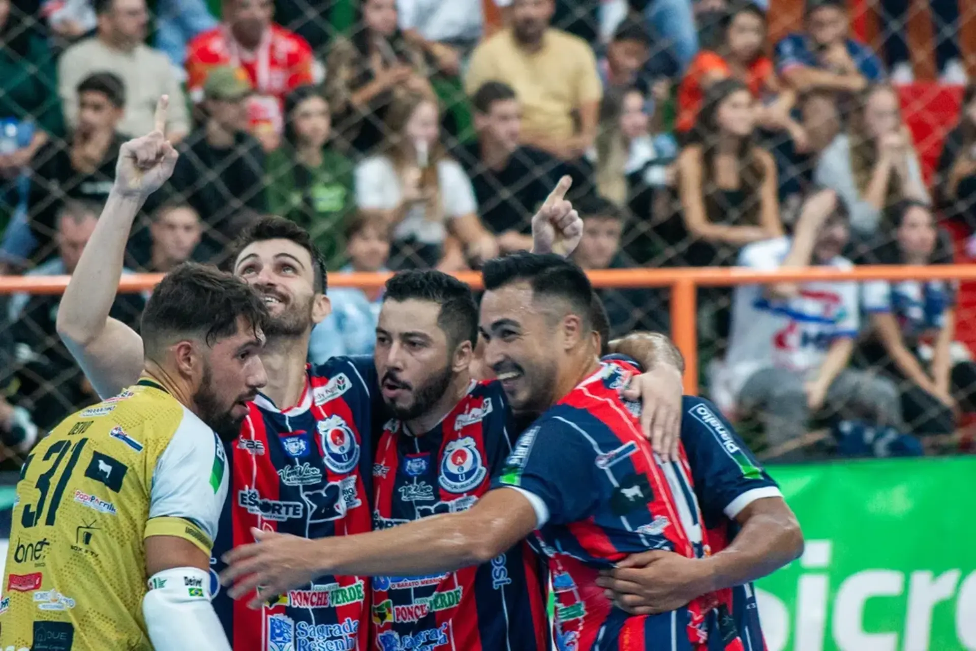 Os vencedores da competição terão a oportunidade de disputar a próxima edição da Supertaça Farroupilha de Futsal.