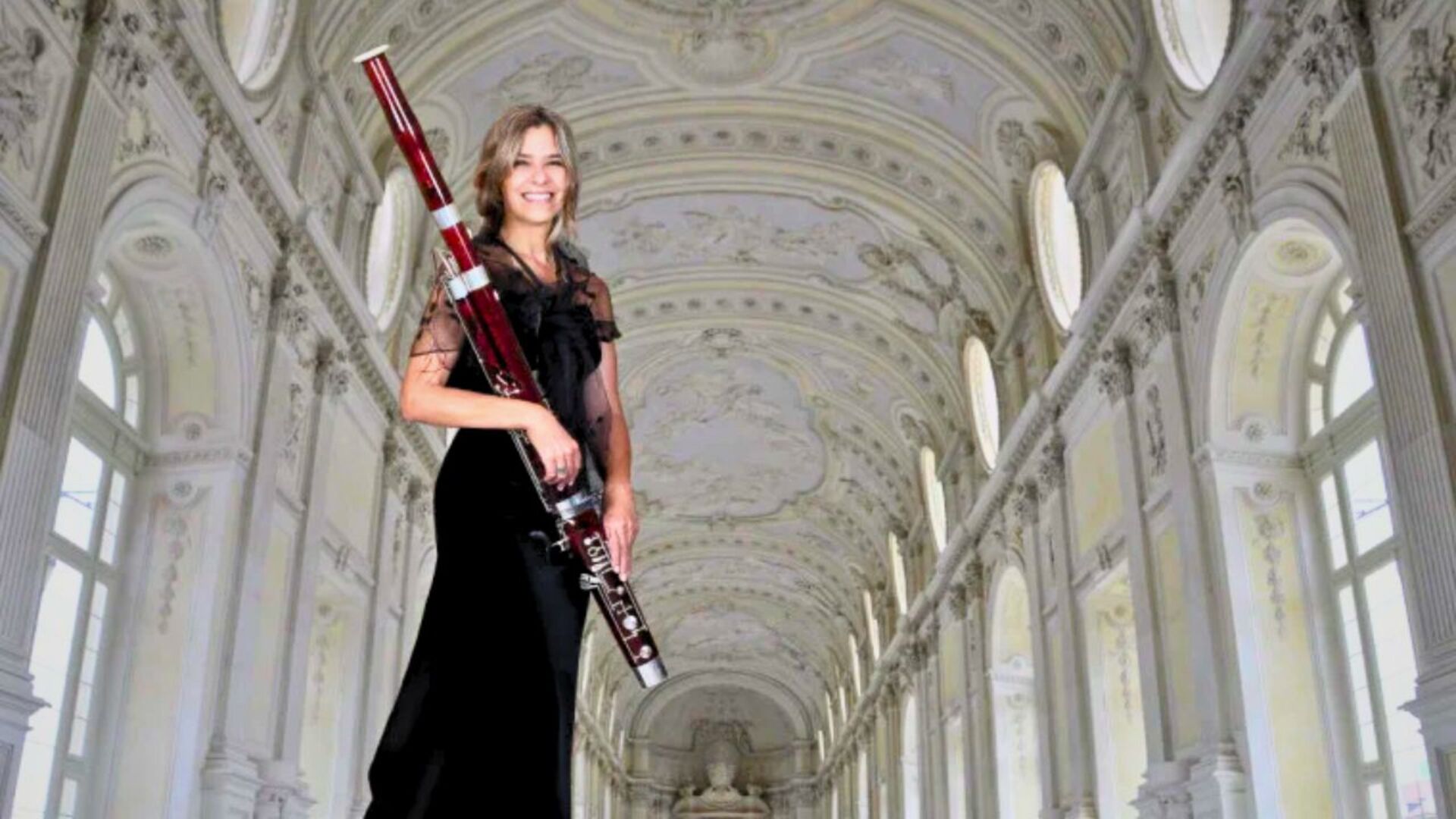 Uma noite imersiva na música de Mozart e Haydn, com destaque para o fagote de Andrea Yurcic e a regência de Carlos Moreno.