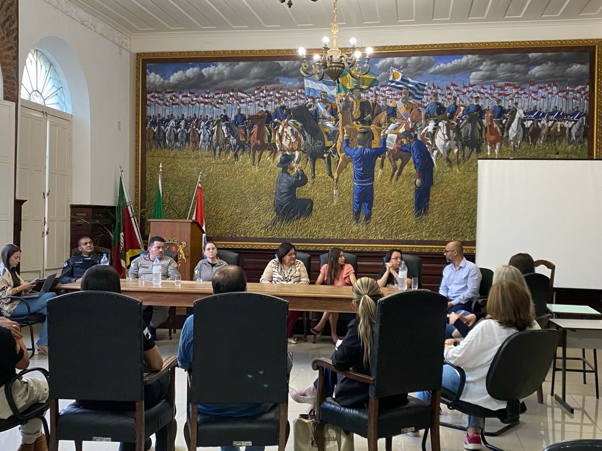 Órgãos de segurança e secretarias municipais integram a Rede de Enfrentamento