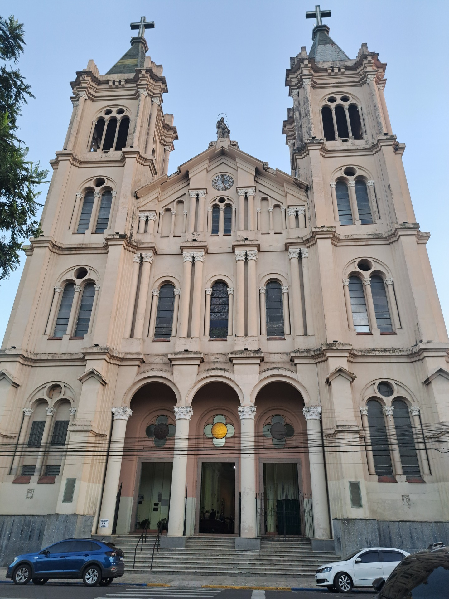 A Catedral Sant’Ana e a Paróquia do Carmo organizam uma série de ritos para a festividade