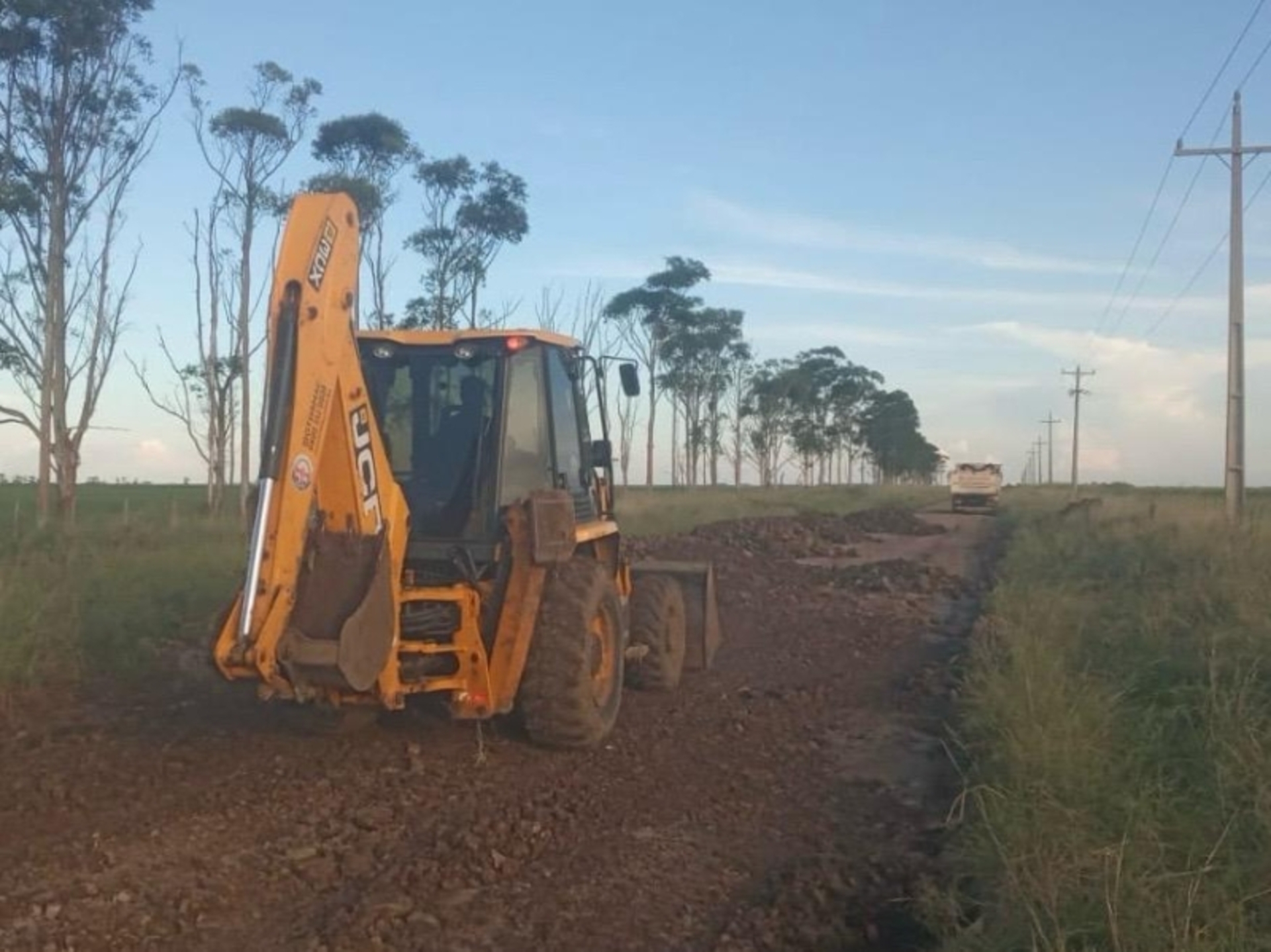 Mais de 120 km de estradas rurais já foram revitalizados em apenas um mês de atuação do Fundestradas.