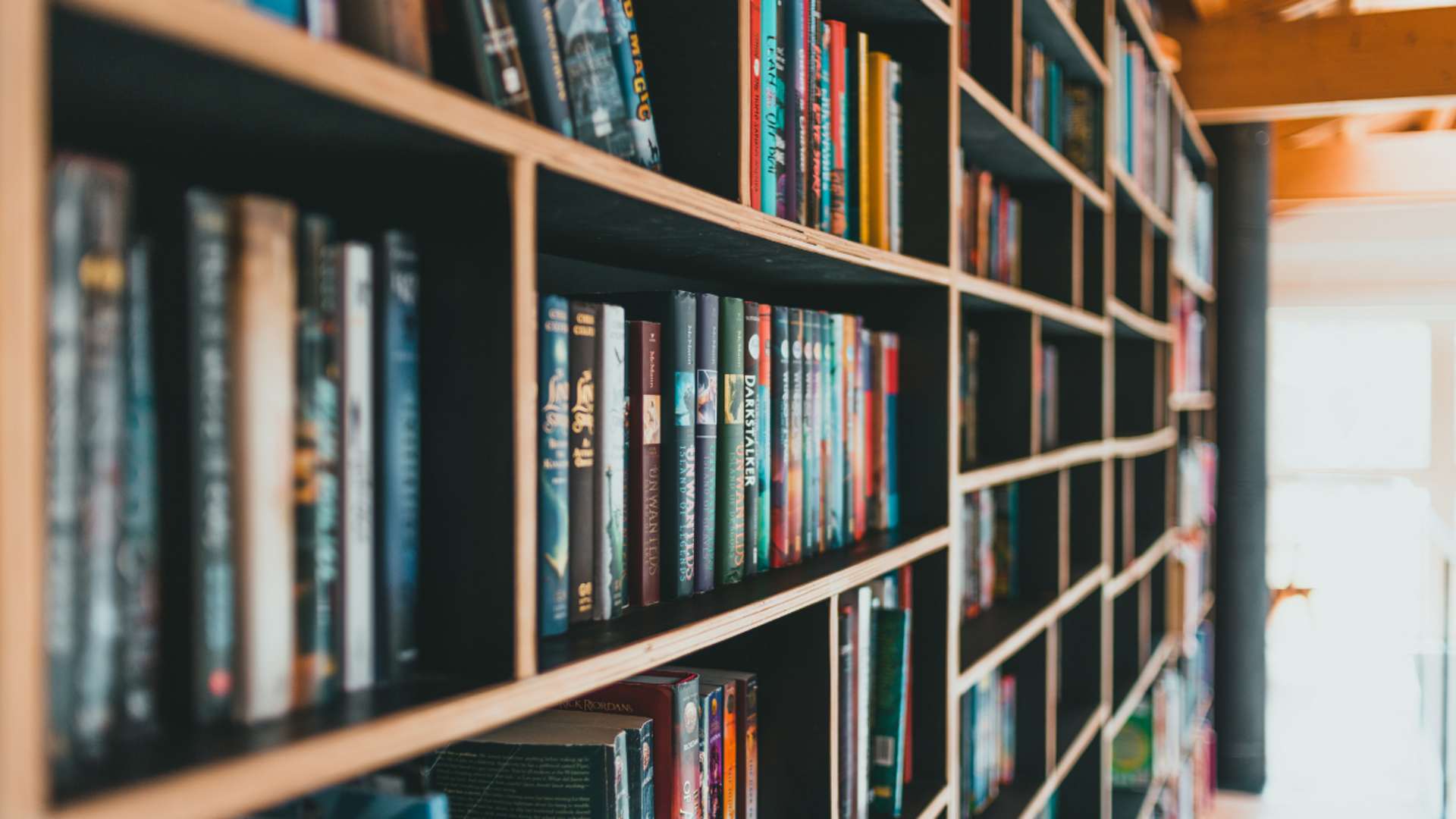 Campanha do Sesc incentiva leitura com troca gratuita de livros em Uruguaiana.
