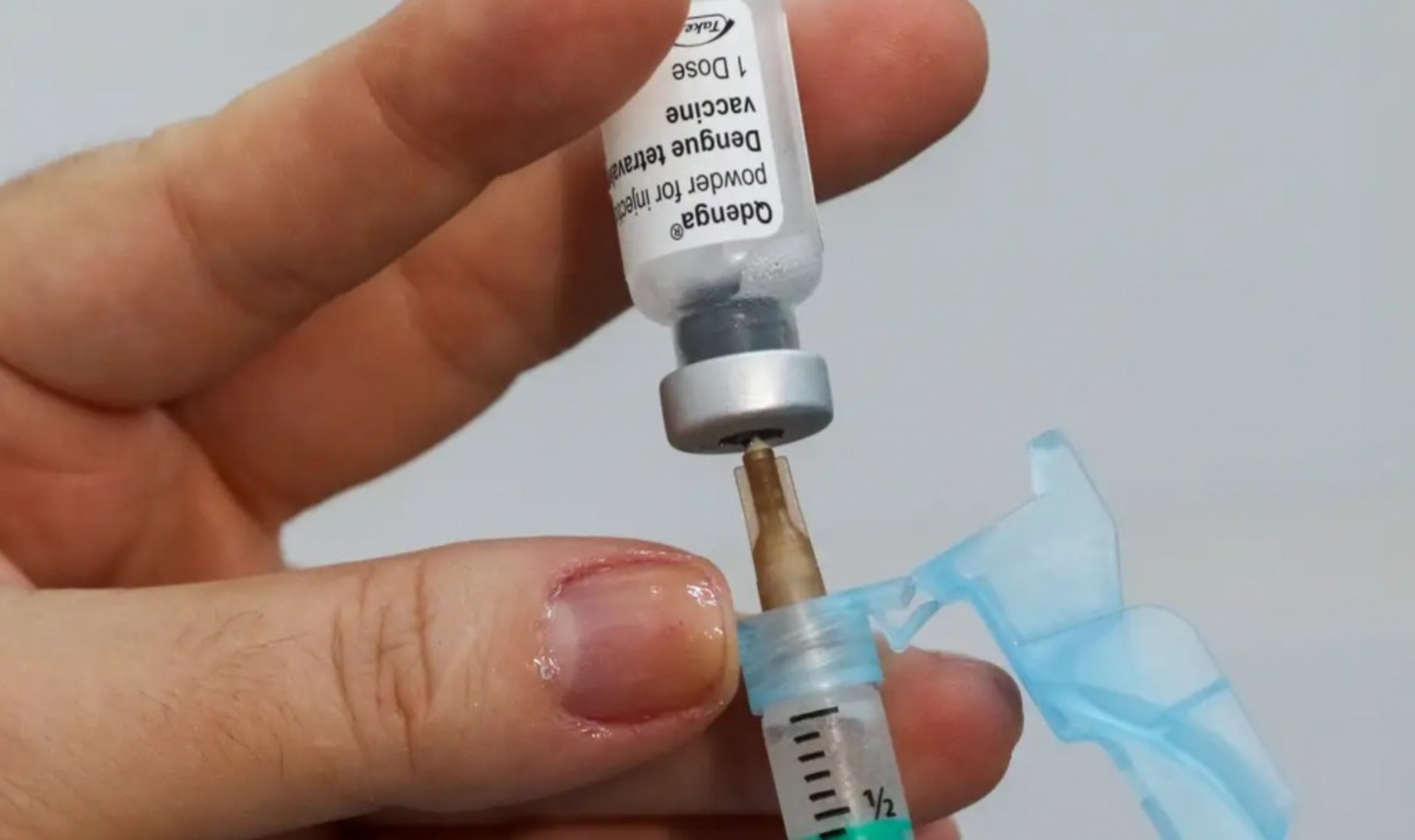 Municípios recebem novo lote de vacinas para ampliar a imunização e proteger a população contra complicações graves da gripe.