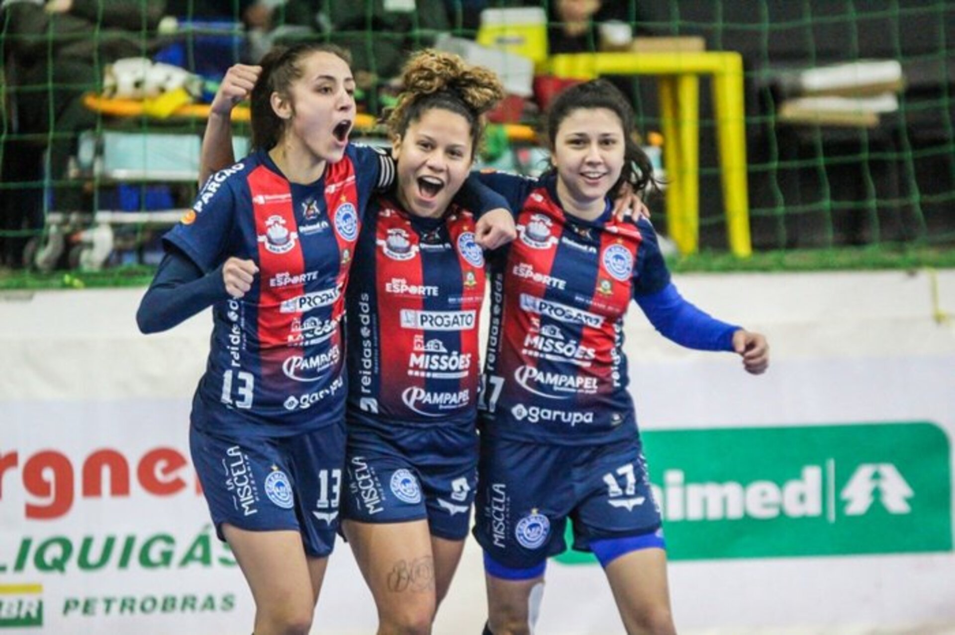 Celemaster busca vantagem no primeiro jogo da semifinal contra o IDEAU em Getúlio Vargas.