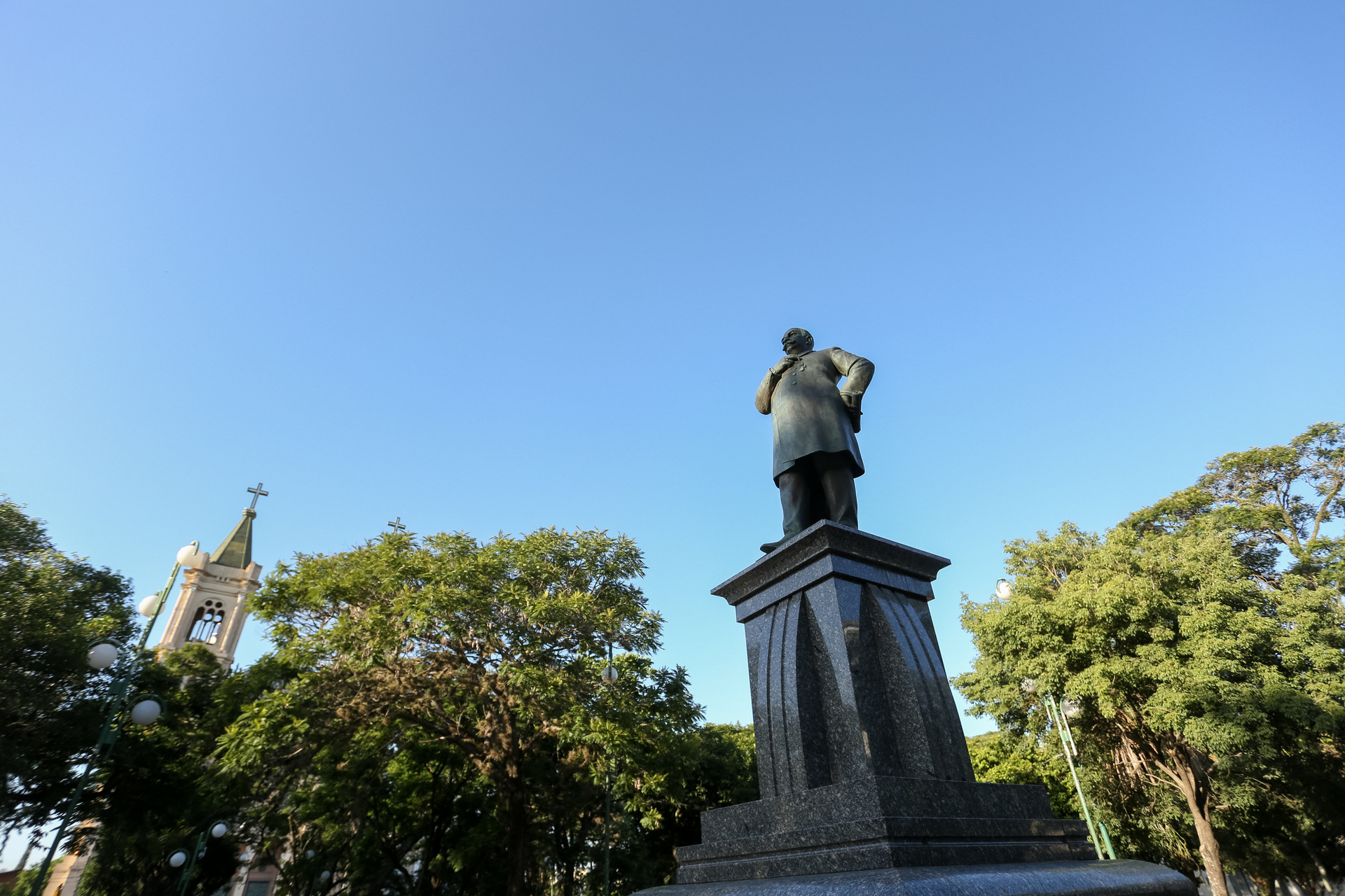 Uruguaiana carrega em sua origem um papel singular na história do Brasil: é a única cidade fundada oficialmente durante a Revolução Farroupilha