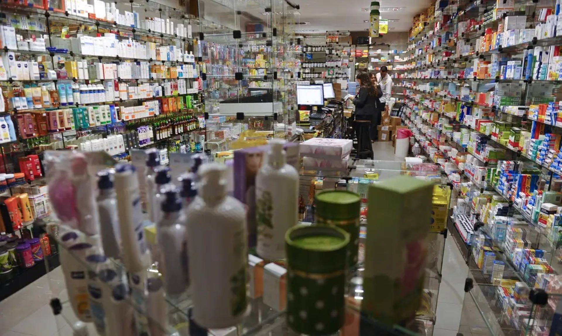 A retenção de receitas visa garantir uso seguro e controle rigoroso das canetas emagrecedoras.