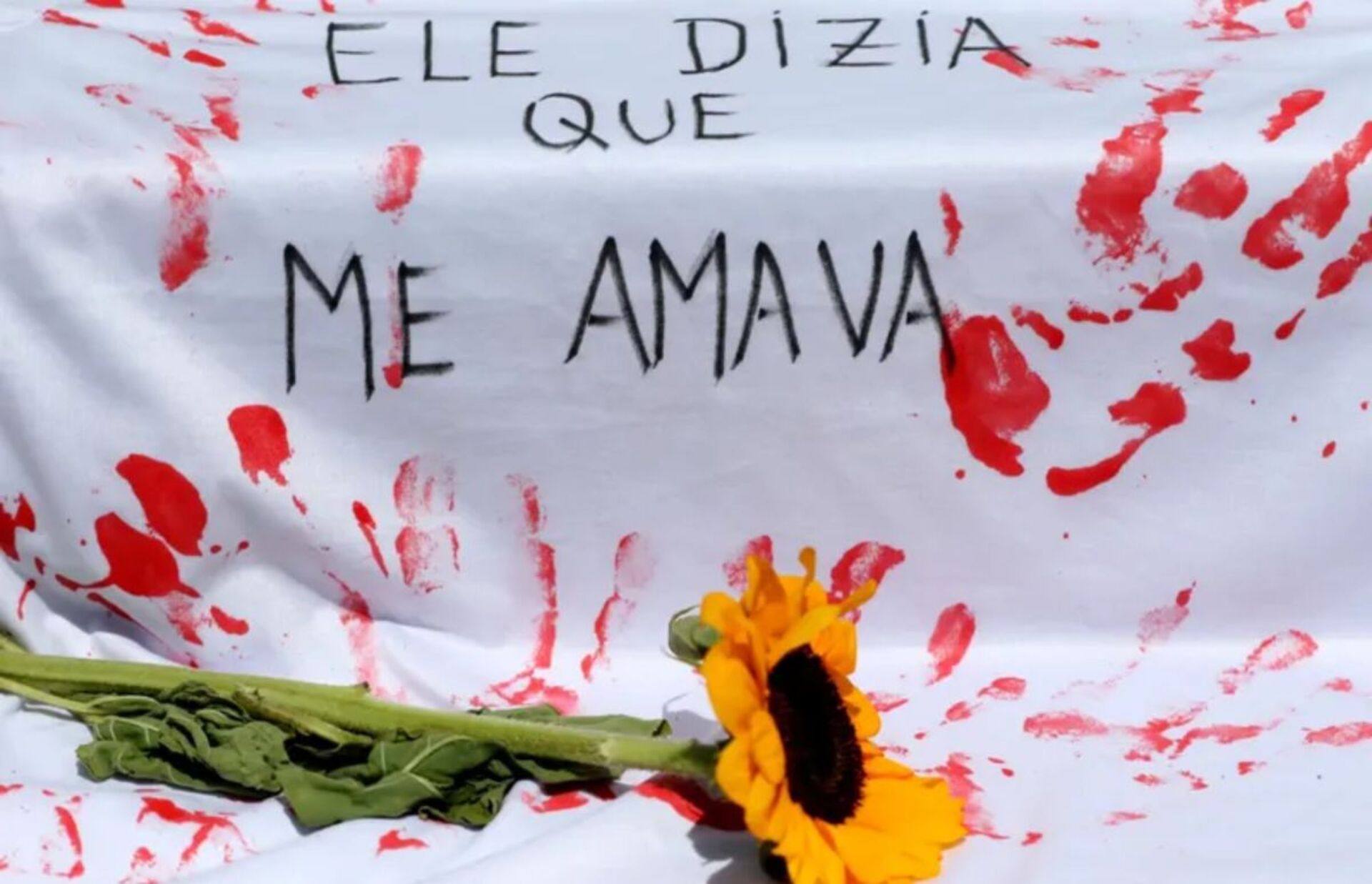 Enquanto o Brasil bate recorde de feminicídios, RS registra queda de 15% em 2024. Estado também teve redução nos casos de estupro.