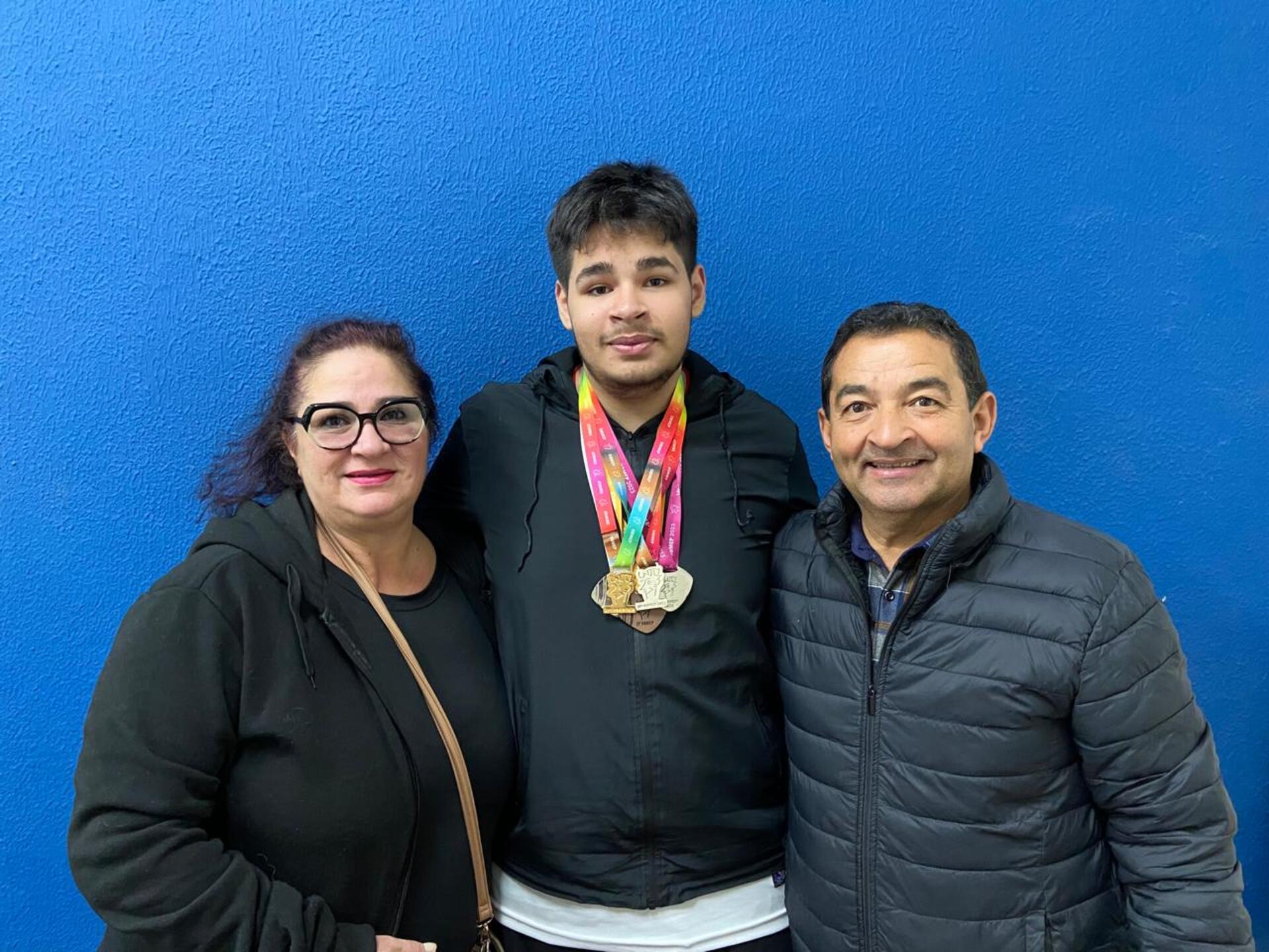 Uruguaianense de 14 anos conquista medalha da Obmep pelo terceiro ano seguido e agora sonha com o ouro nacional em 2025.