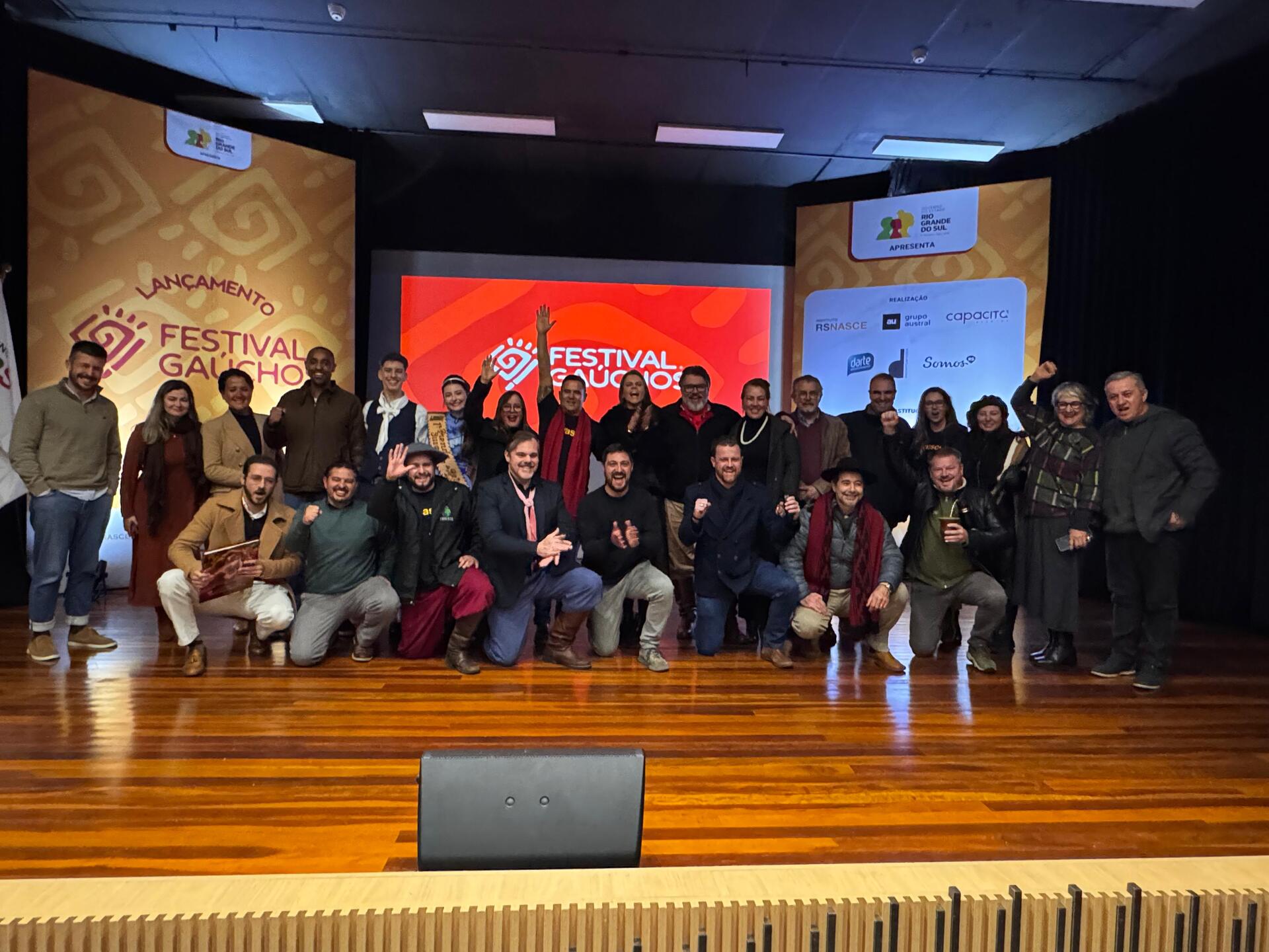 Comitiva de Uruguaiana participou do lançamento oficial do evento, em Gramado