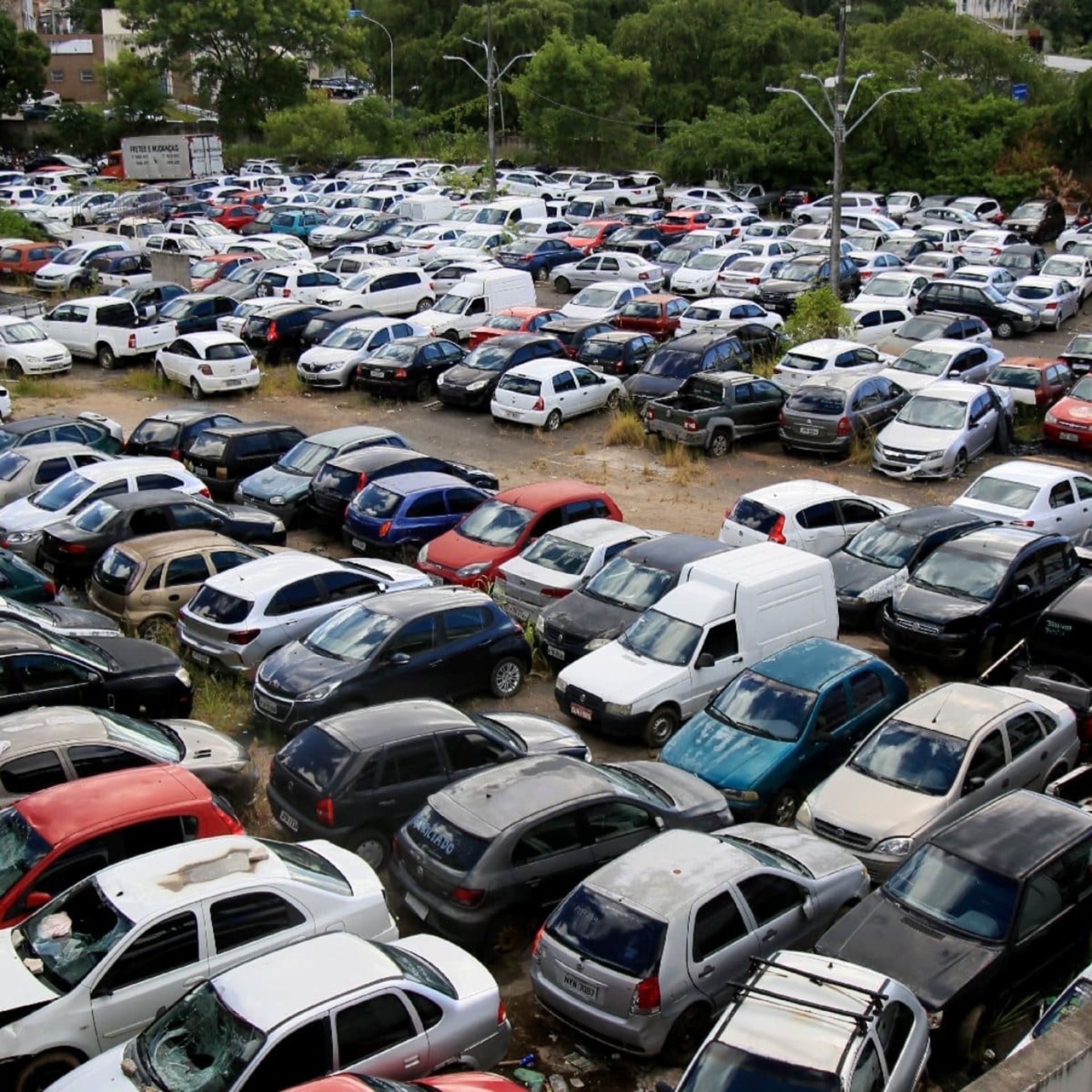 Leilão virtual do DetranRS reunirá mais de 270 veículos para venda no final de julho.
