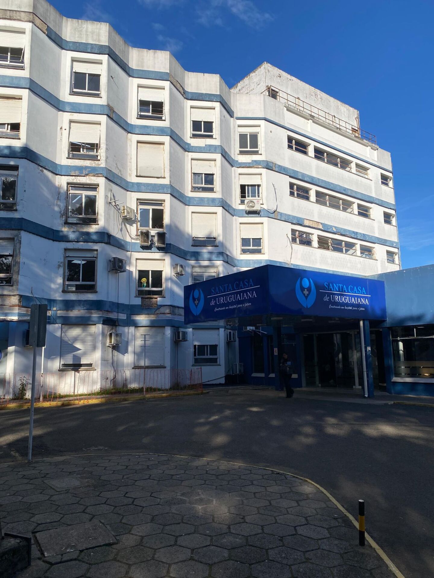 Restrições visam reduzir o risco de infecções virais