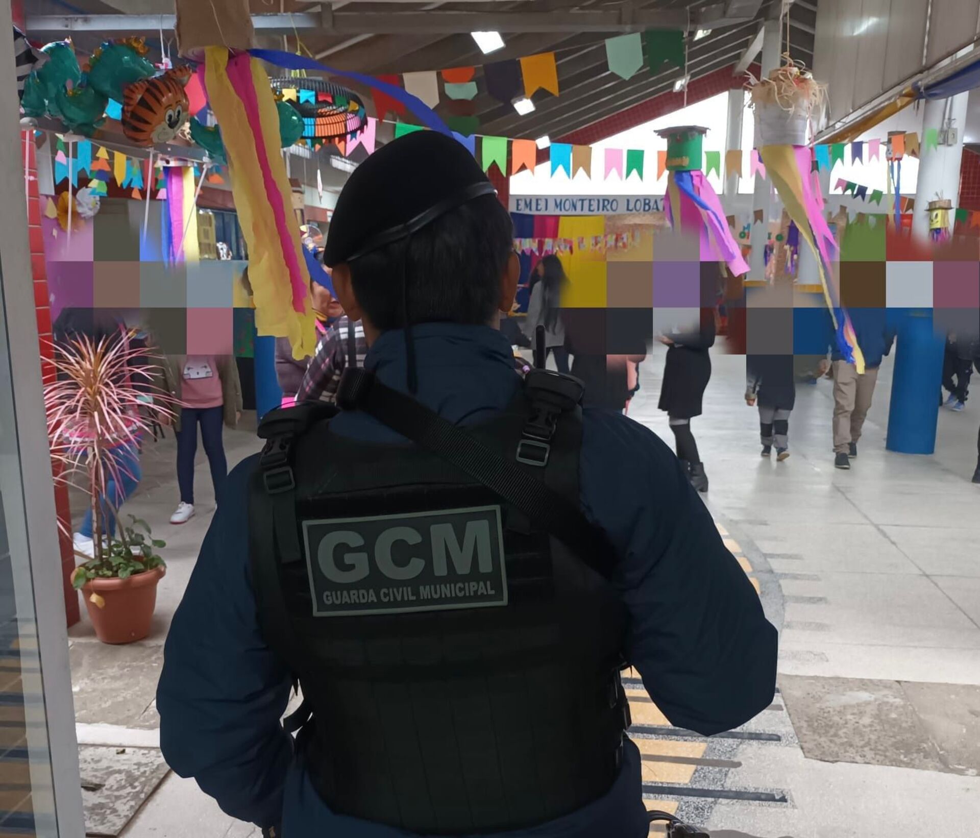 Confusão foi contida e festa seguiu normalmente.