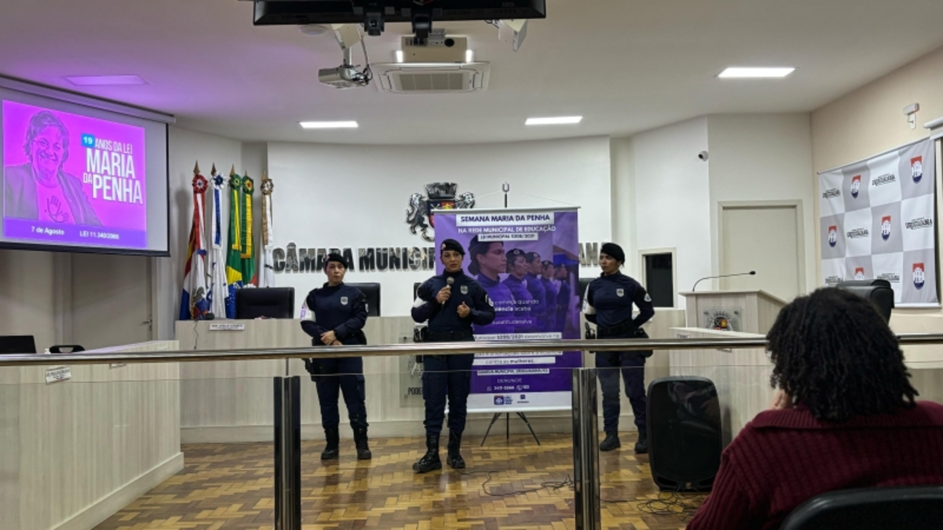 Agentes da Patrulha Escolar conduziram a palestra.