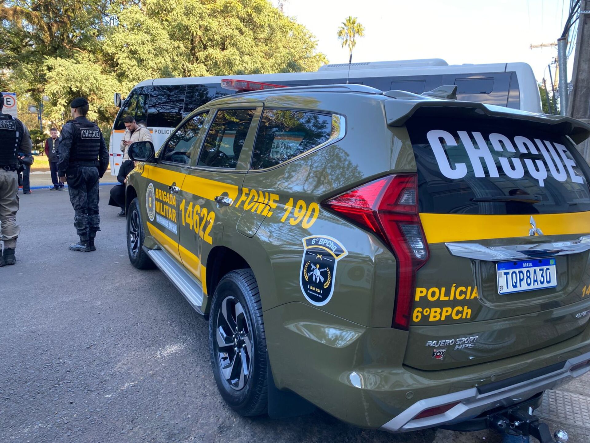 Uma das novas viaturas à serviço do 6º BPChq durante a cerimônia de entrega.
