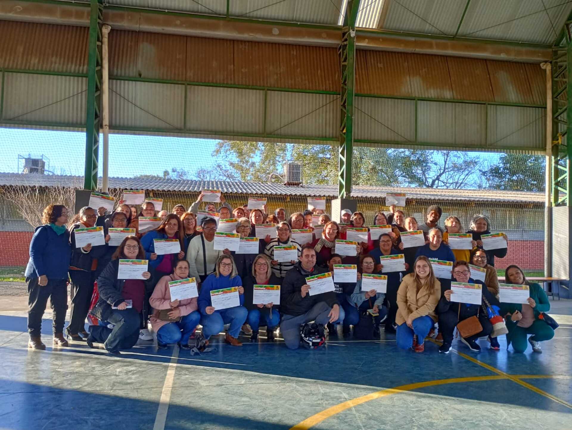 Os participantes receberam orientações sobre preenchimento do Formulário 9