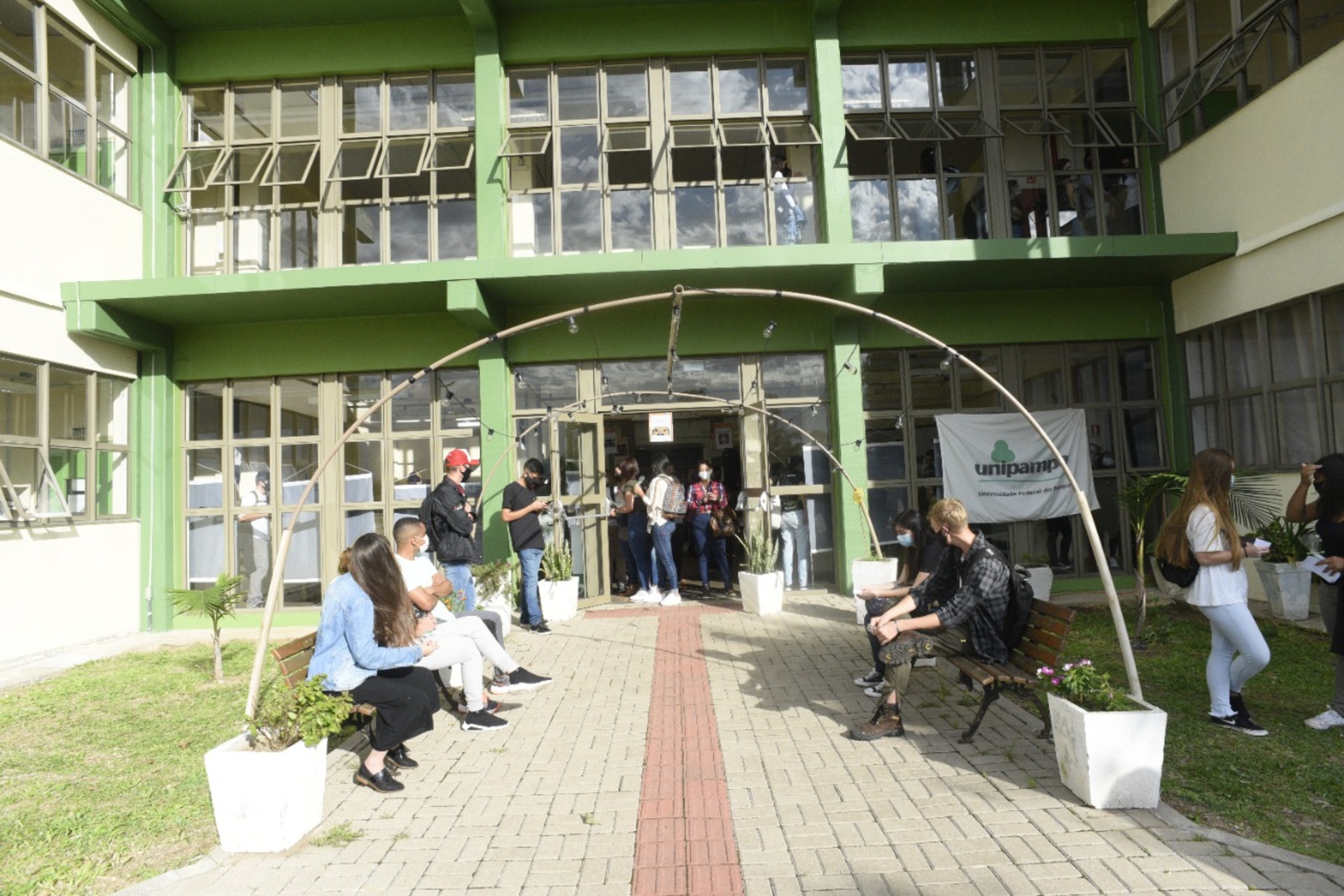 Evento promove integração e troca de experiências entre pós-graduandos.