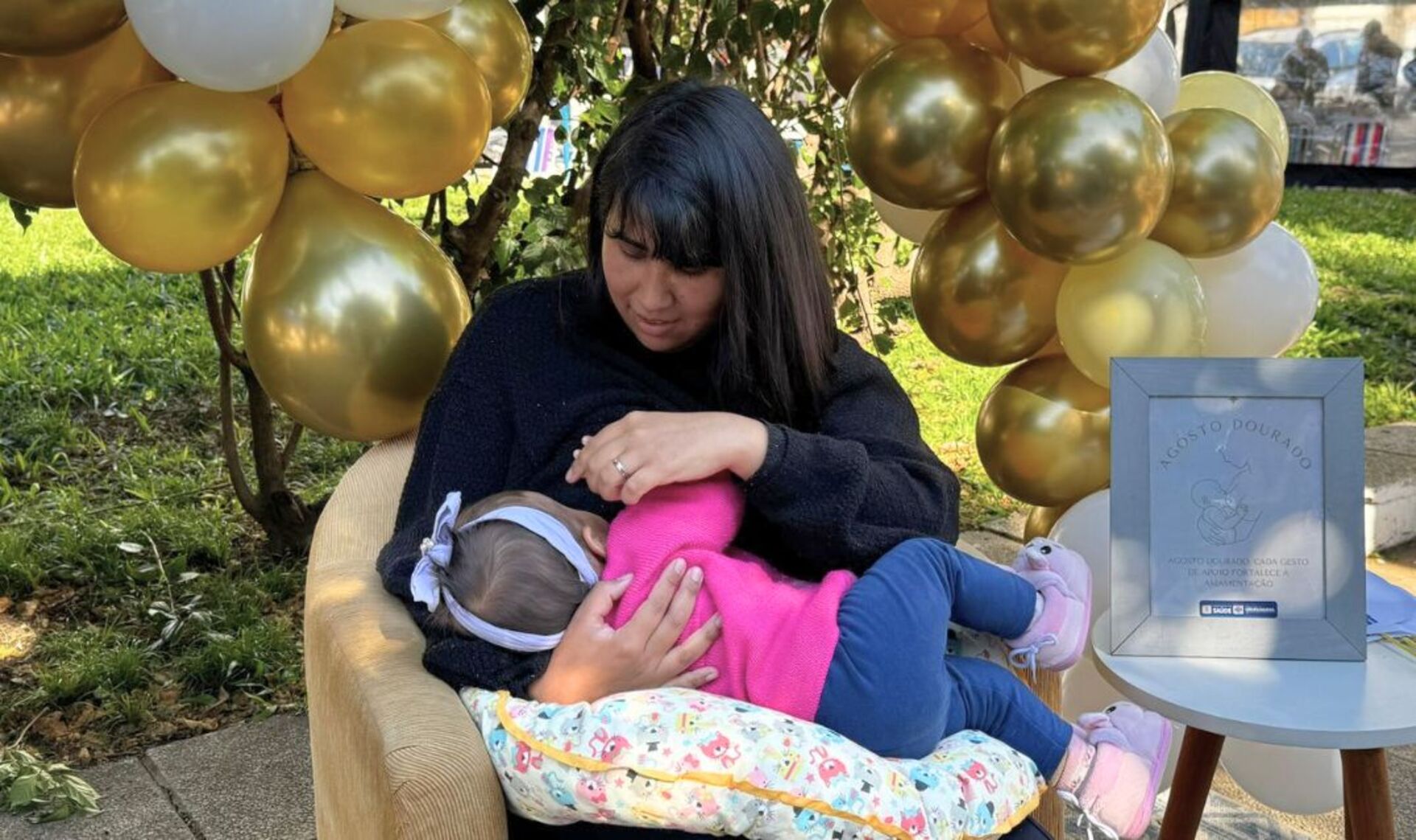 Atividades educativas, testes e atrações culturais reforçaram cuidado e orientação para mães e bebês durante o evento.
