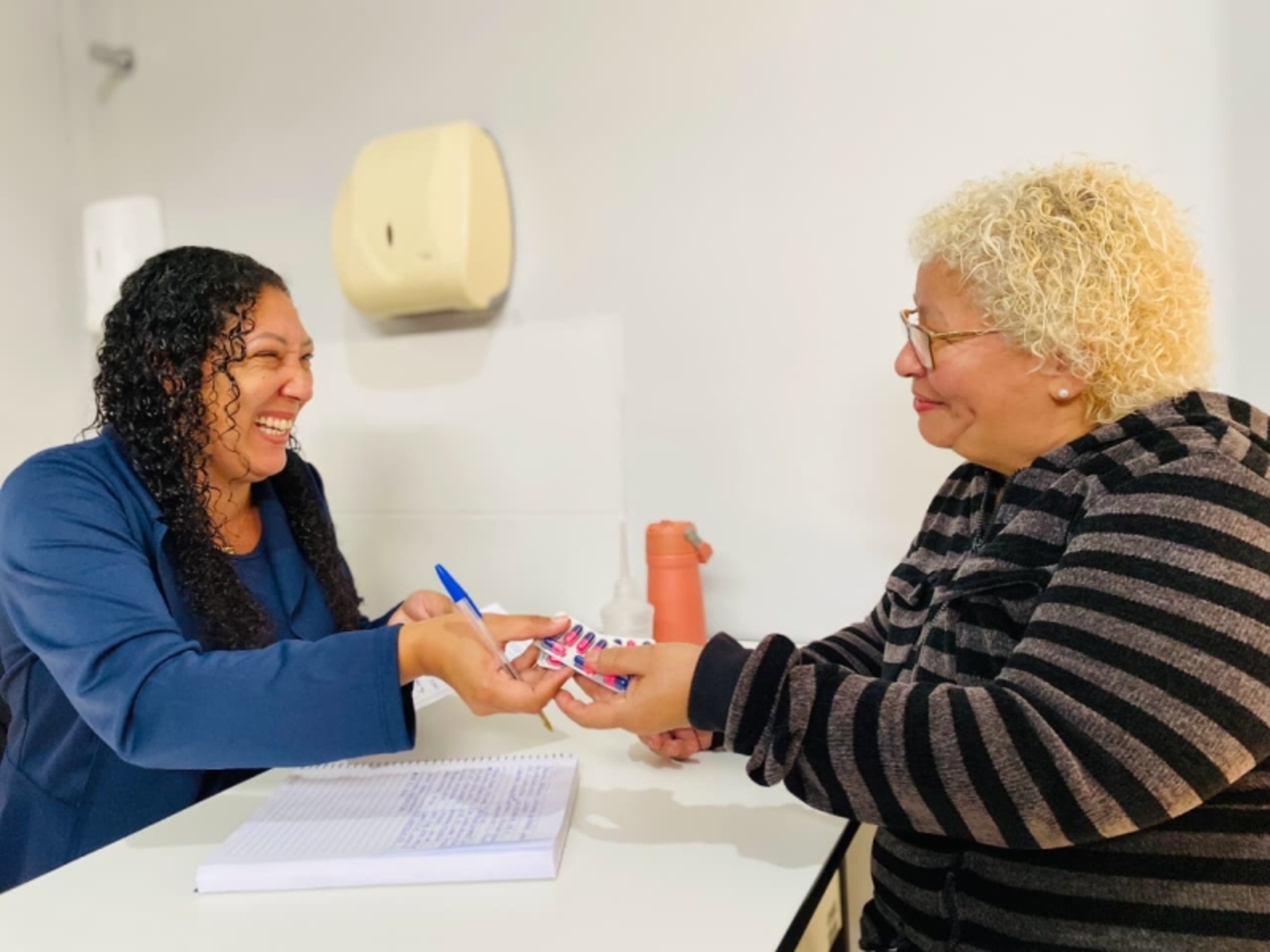 Saúde no Bairro oferece consultas, vacinação e orientação à comunidade, reforçando prevenção e cuidado próximo à Profilurb.