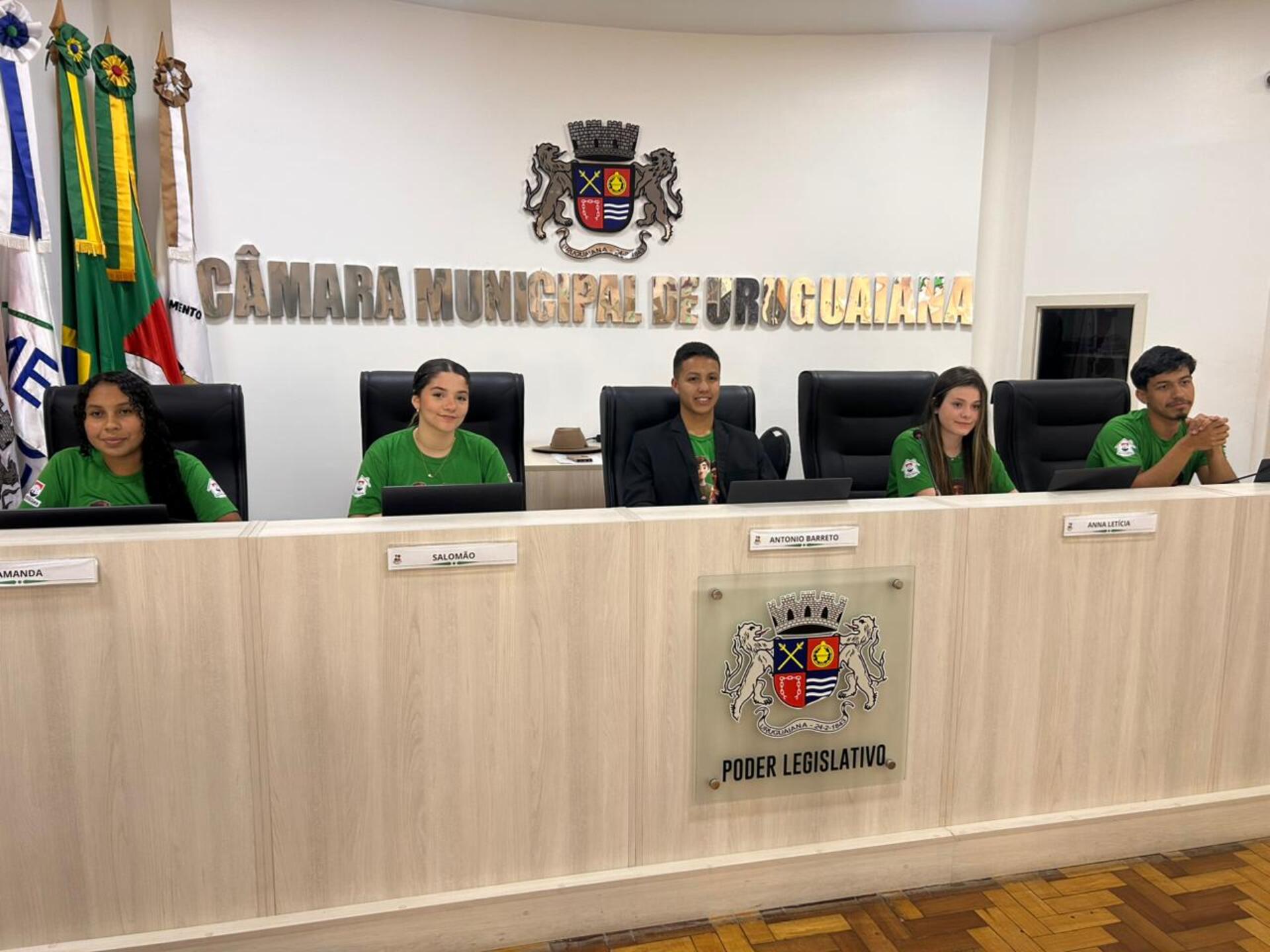 O evento foi aberto ao público e transmitido ao vivo pelas redes sociais da Câmara