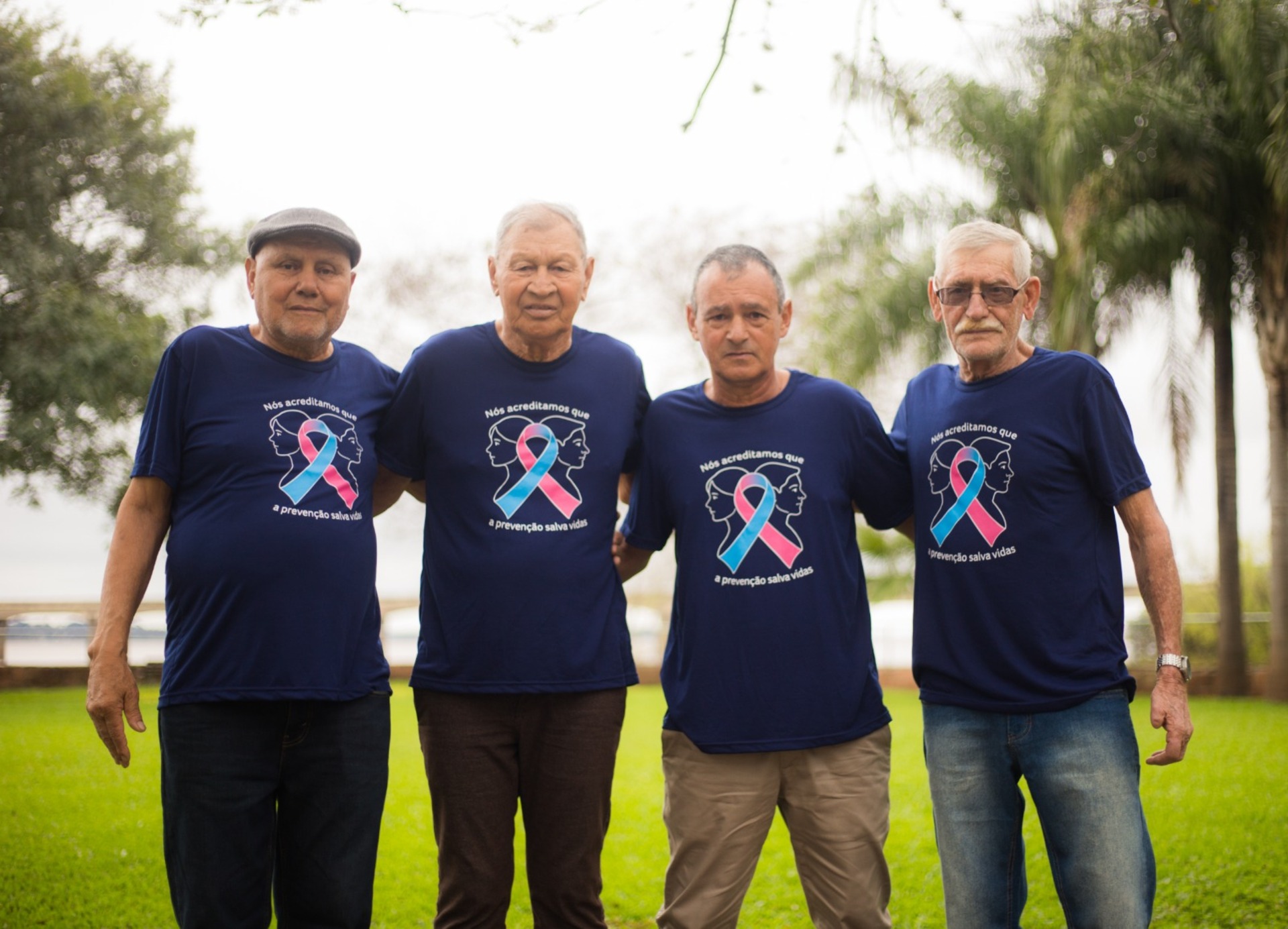 Mostra “Invictos” apresenta histórias reais de pacientes em tratamento contra o câncer de próstata no Sesc Uruguaiana.