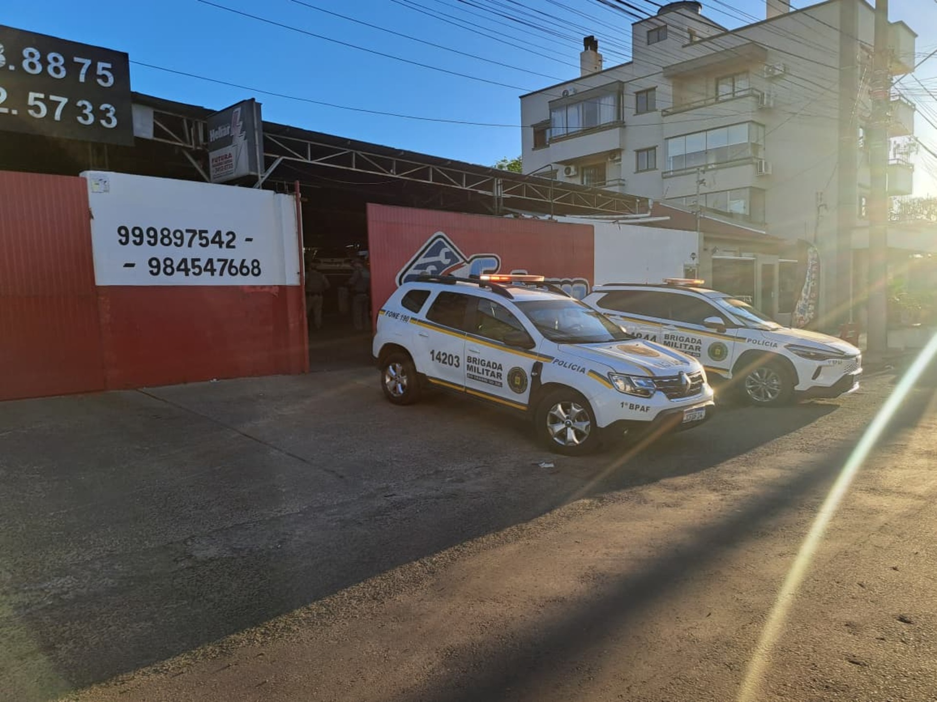 Vítima chegou ao hospital em estado grave, com extenso trauma torácico causado pela explosão.