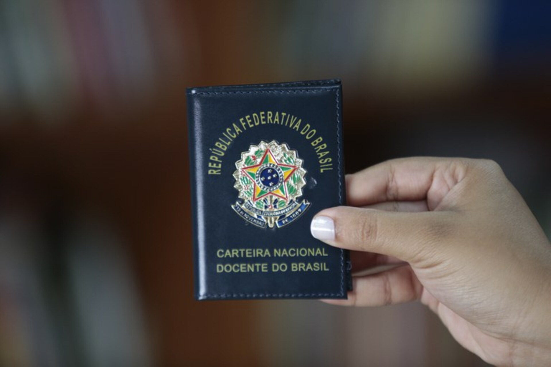 Documento gratuito garante benefícios exclusivos e reconhecimento nacional à categoria.