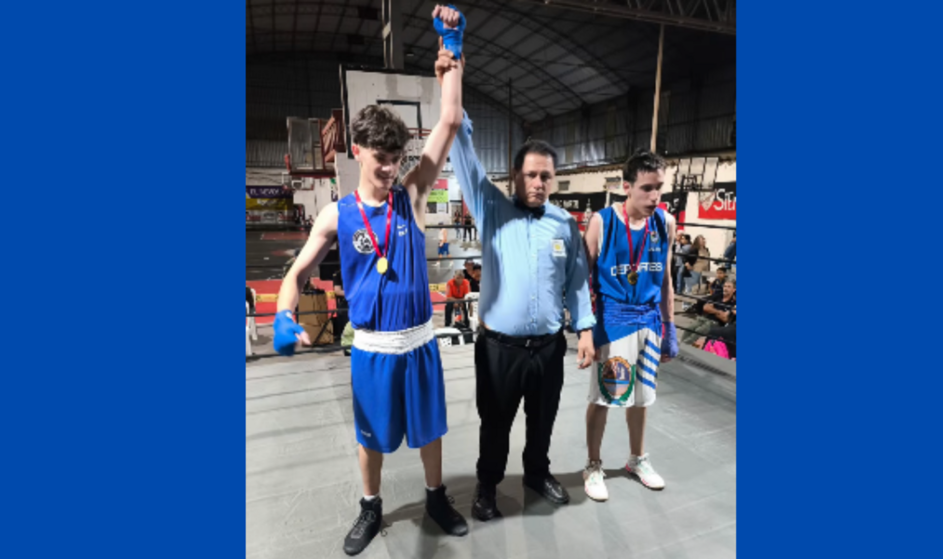 Leonardo Pereira, da Academia Camargo, venceu por decisão unânime na estreia internacional de boxe em Salto, Uruguai.
