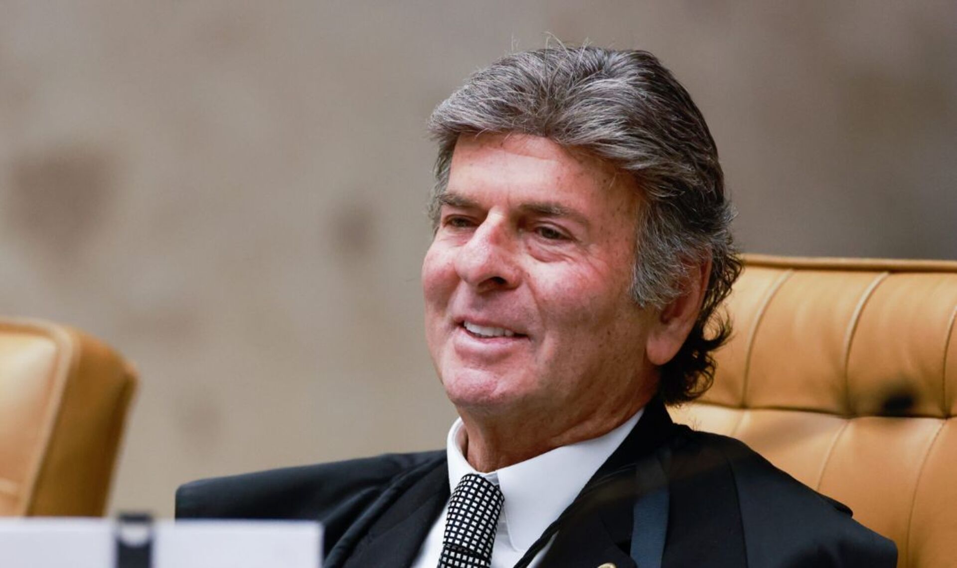 Decisão de Fux reafirma o entendimento do STF e consolida o uso de relatórios do Coaf em investigações criminais.
