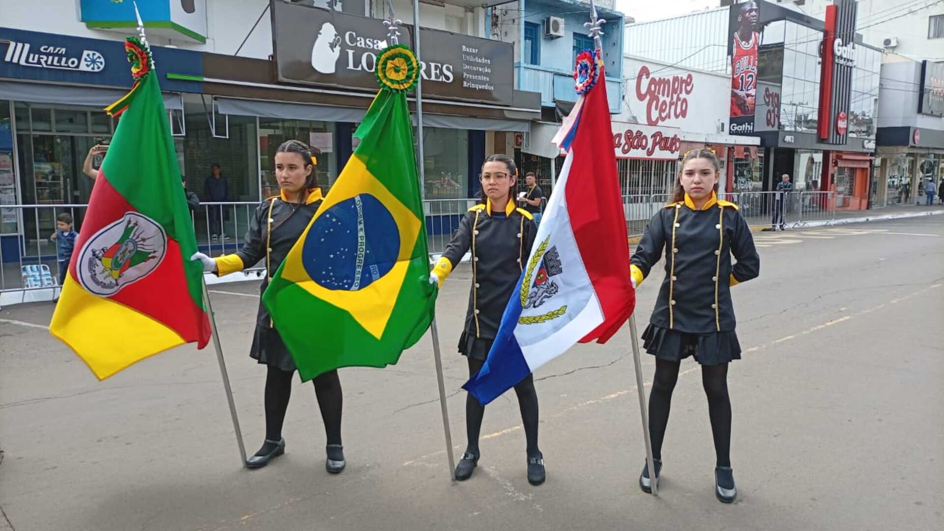 Apresentação da Banda Adir Mascia encantou o público e garantiu o 1º lugar na categoria Fanfarra Simples Infantojuvenil