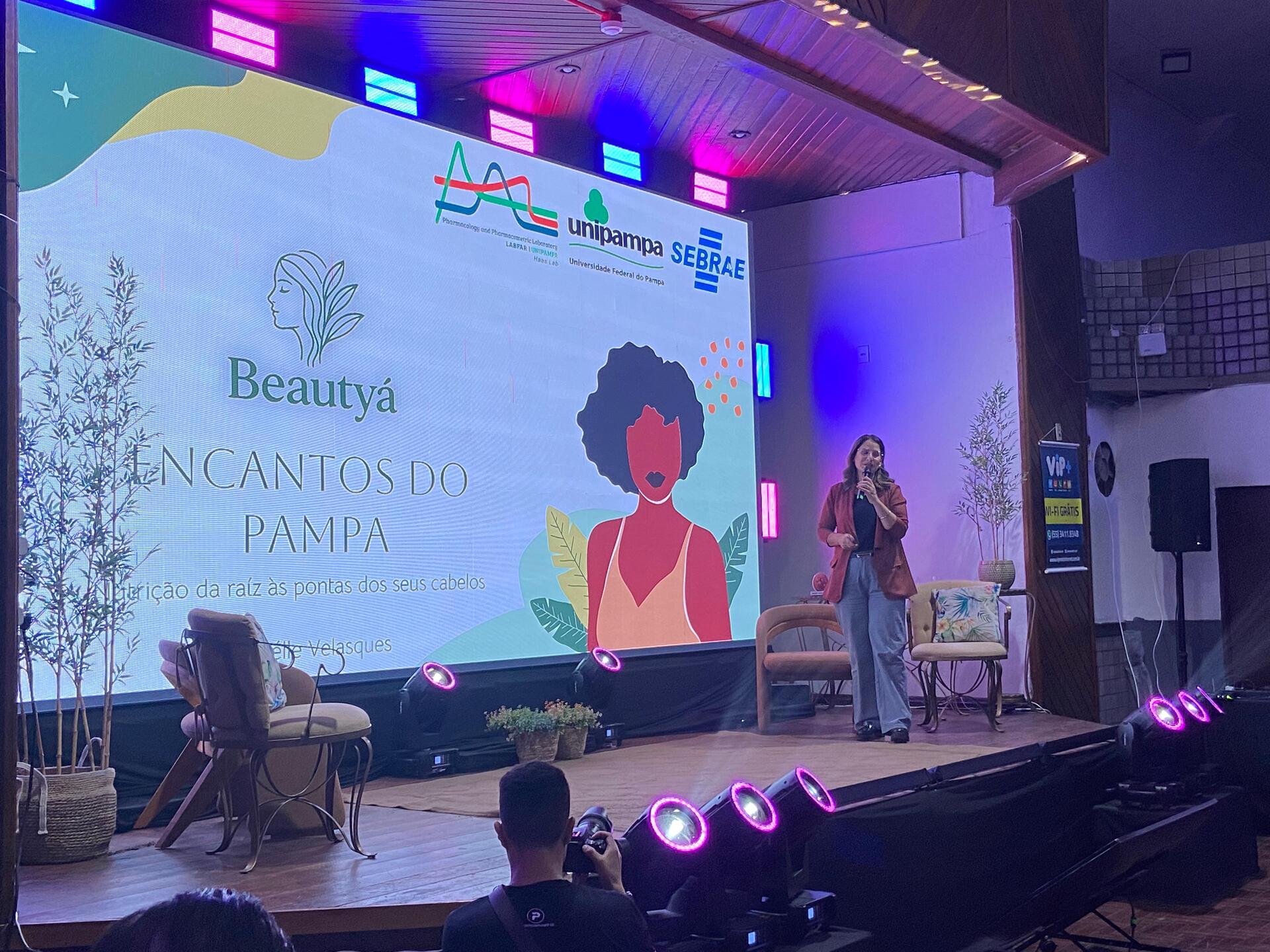 Unipampa e IFFar apresentaram trabalhos no Desafio Baita Pitch