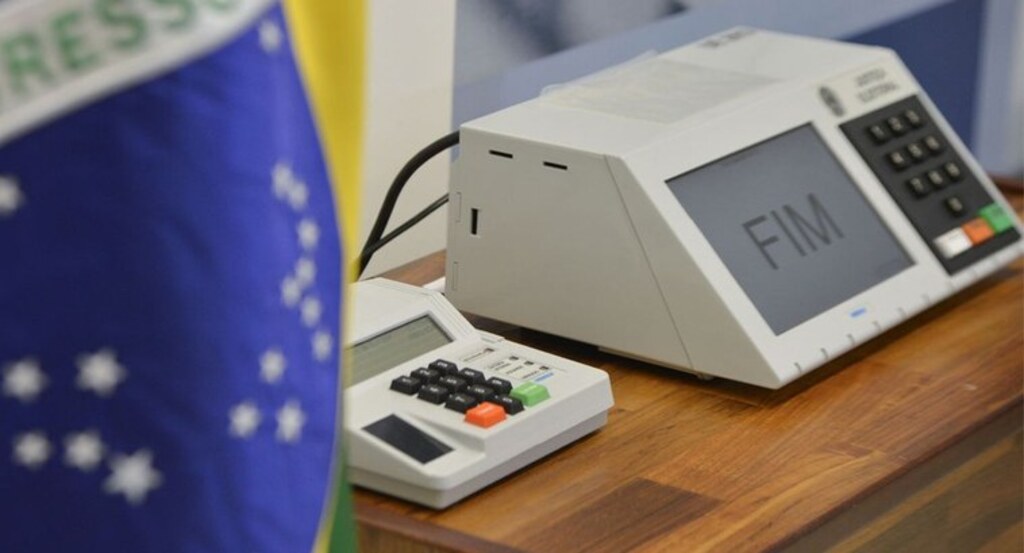 Supremo rejeita candidaturas avulsas e mantém filiação partidária como regra