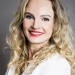 Cátia Liczbinski