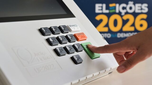 Zanin manda ampliar horário de votação até as 19h em todo o país